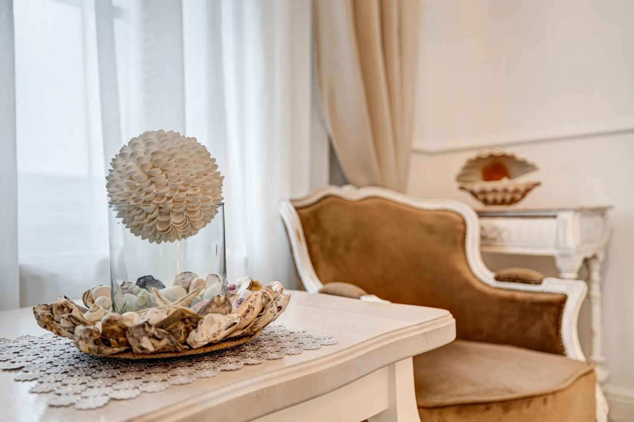 Decorative detail in Dwie Wieże