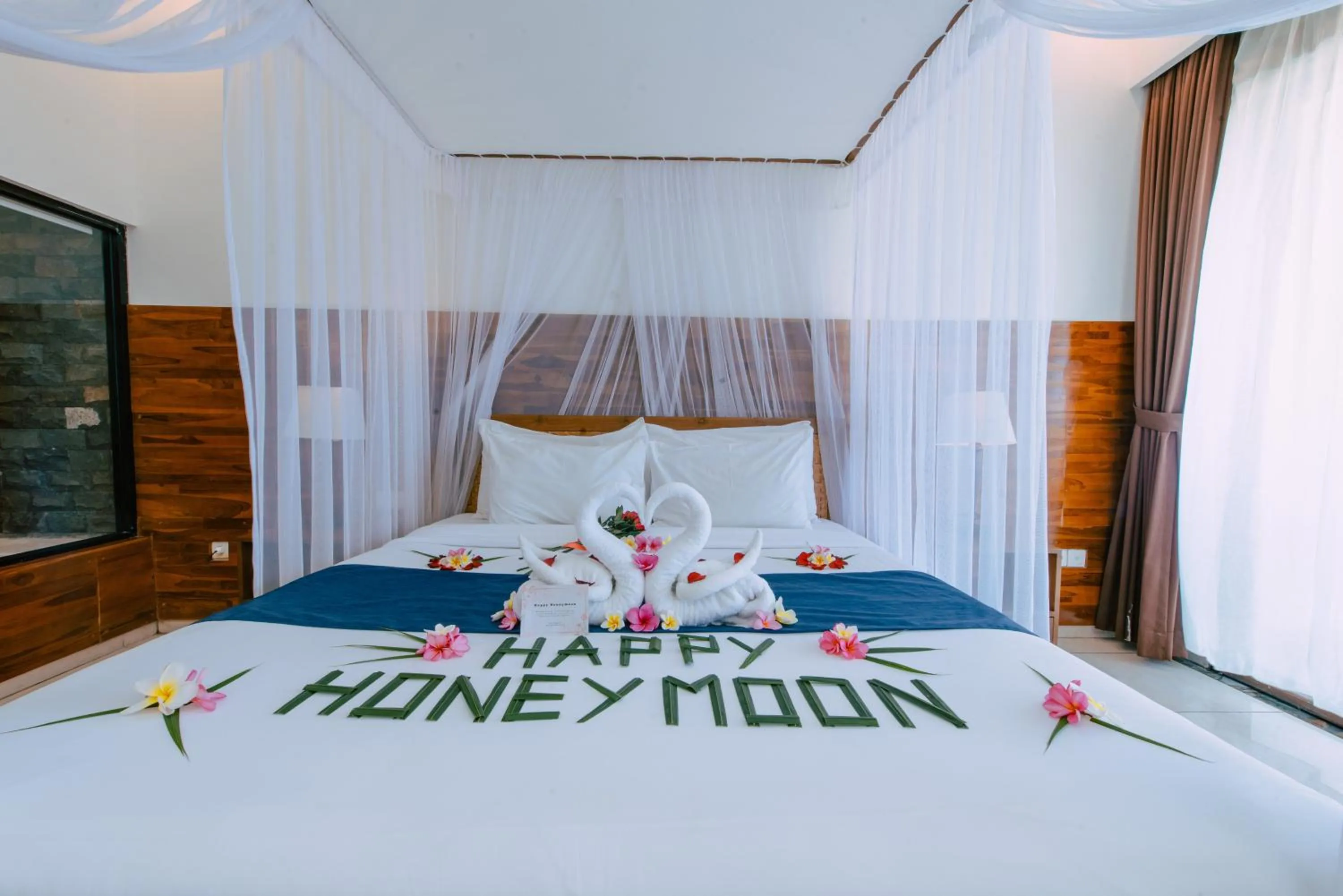 Property building, Bed in Puri Pandawa Resort