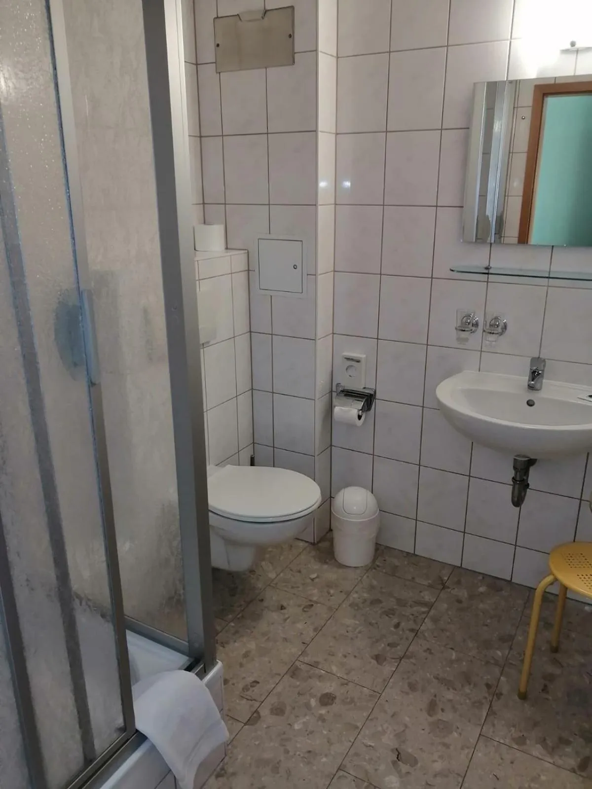 Shower in Hotel Brauhaus Wittenberg