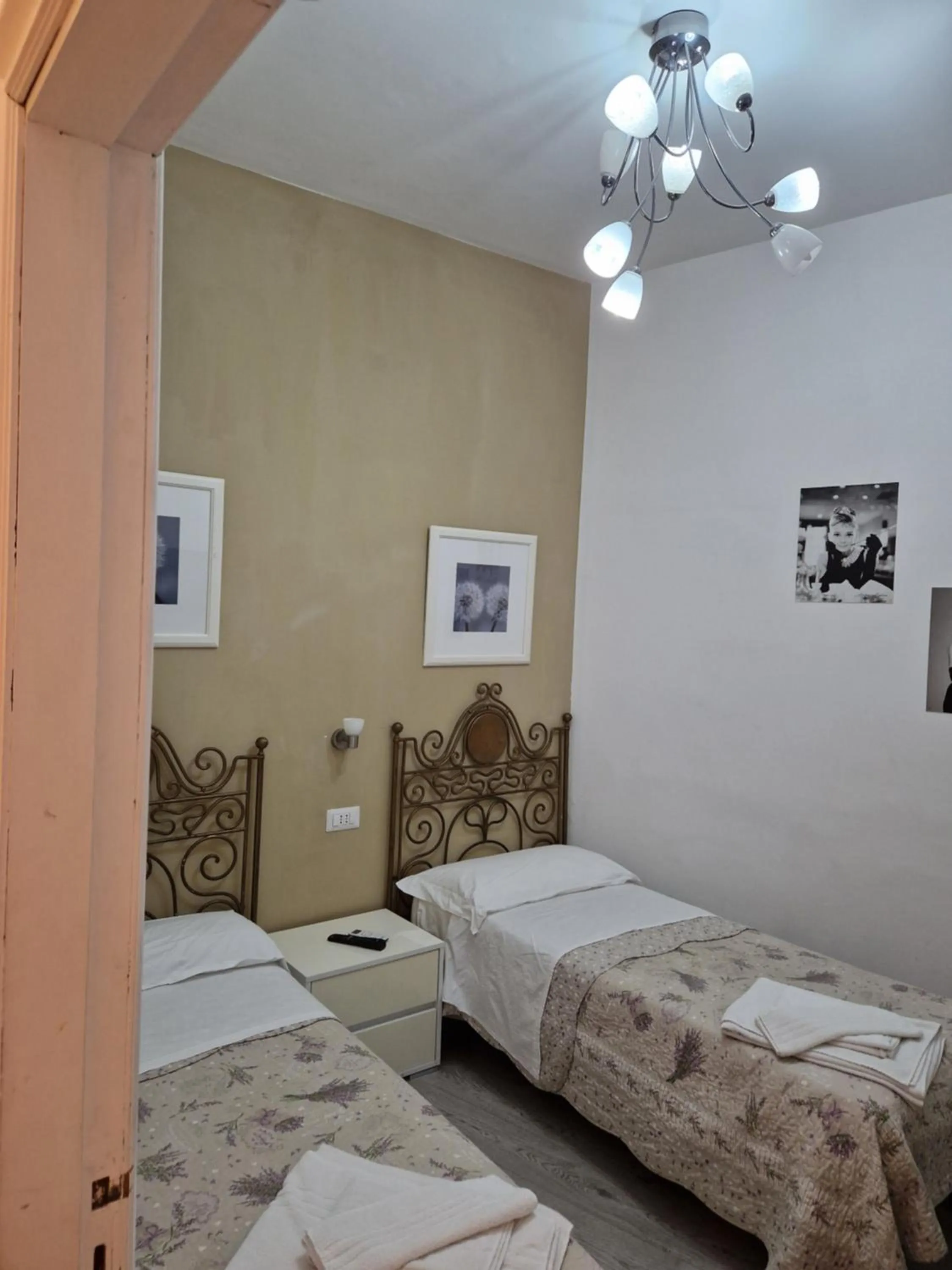 Bed in Affittacamere Cecco Rooms