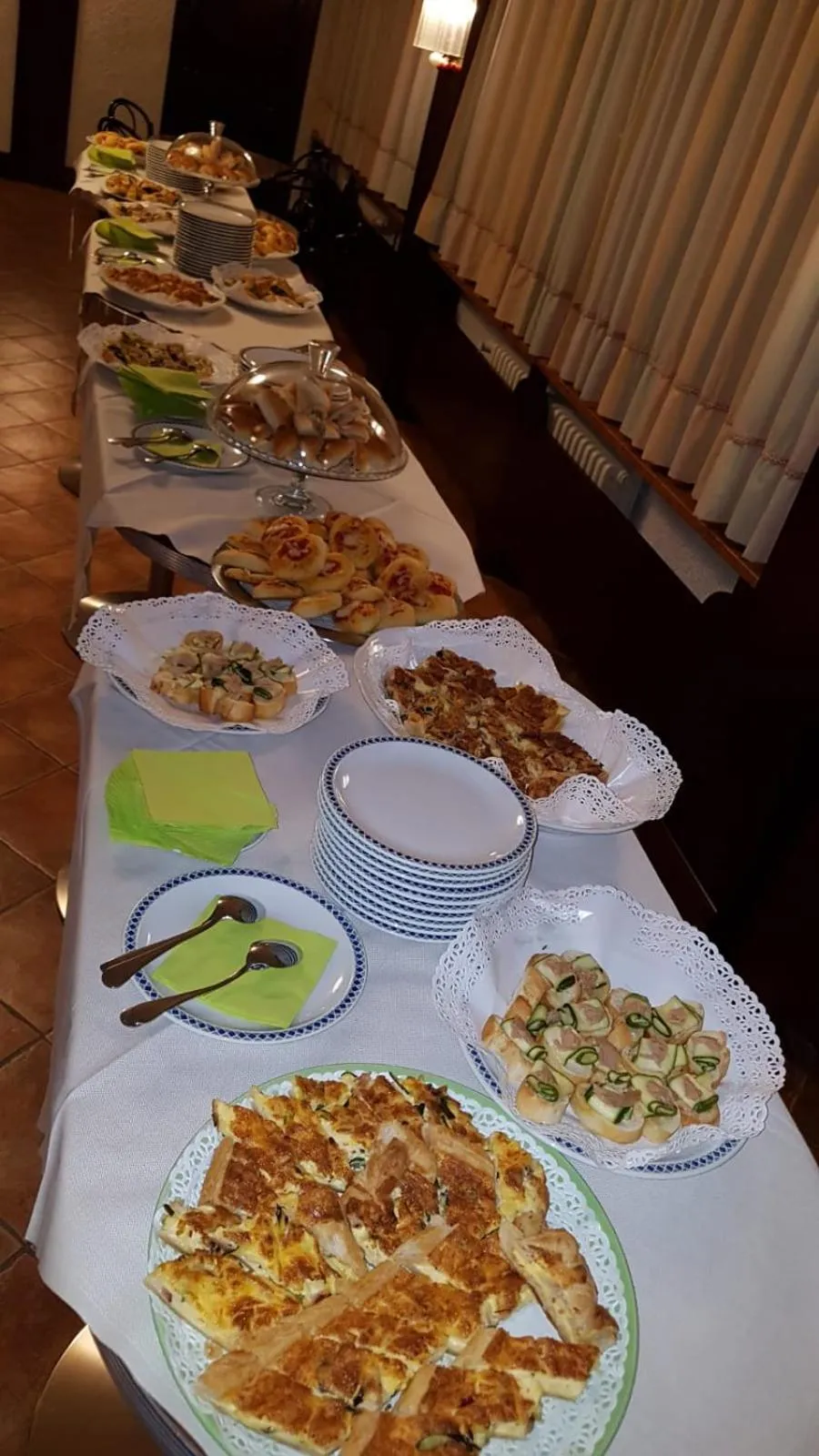 Restaurant/places to eat in Hotel Galassia