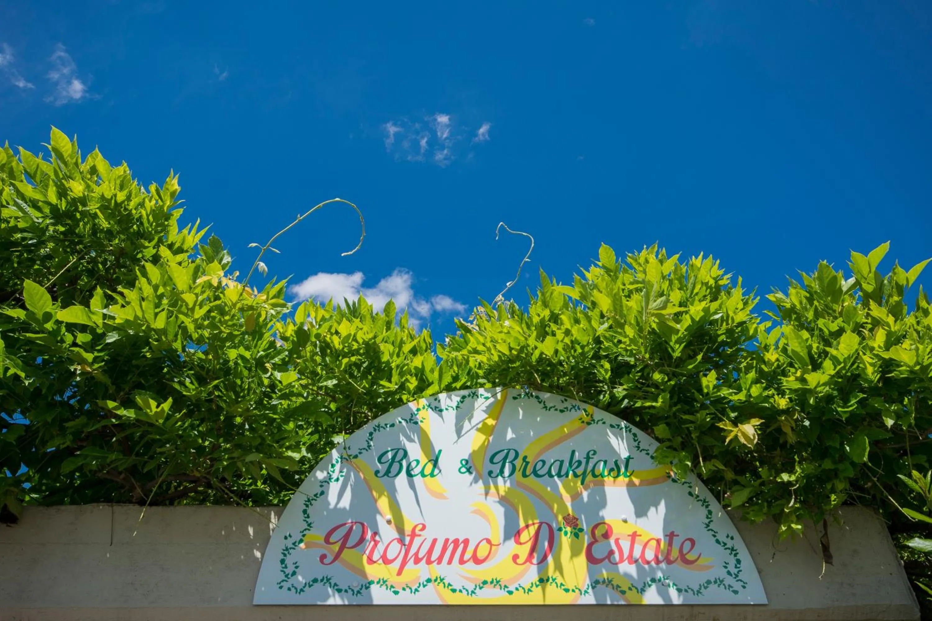 Property logo or sign in Bed & Breakfast Profumo D'Estate