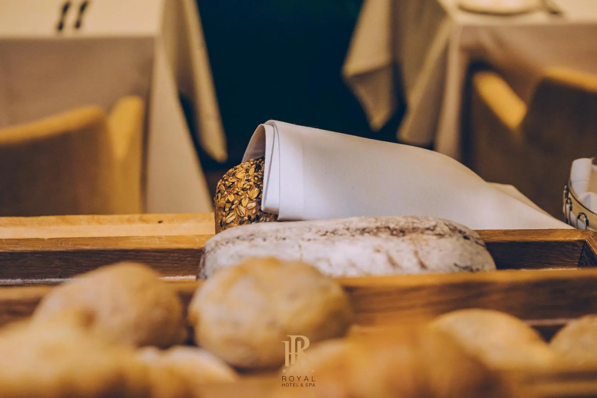 Food and drinks in Hotel Royal & Spa