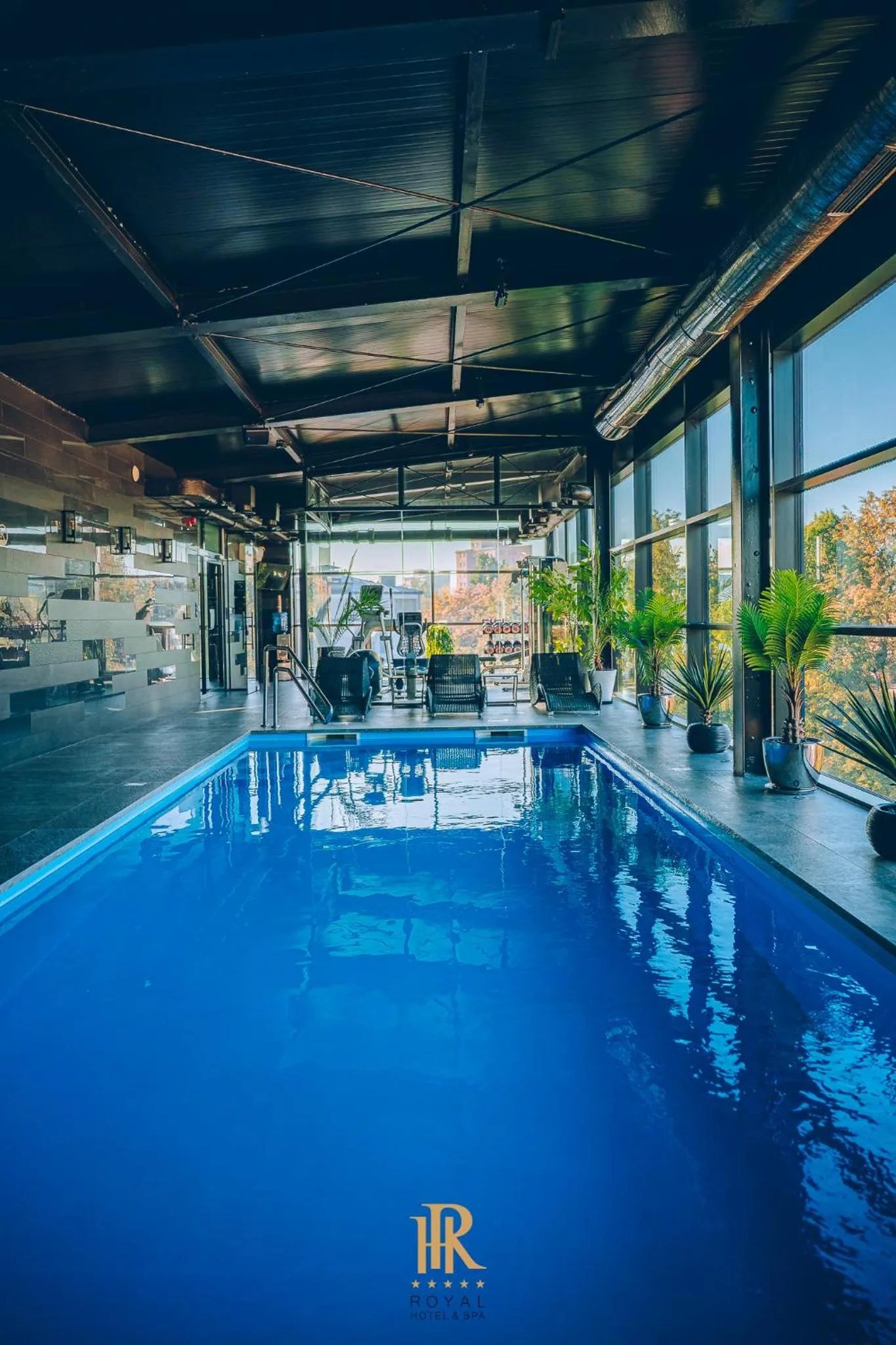 Pool view in Hotel Royal & Spa