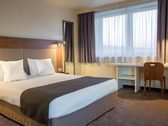 Double Room in B&B Hotel Nowy Targ Centrum Double Room in B&B Hotel Nowy Targ Centrum