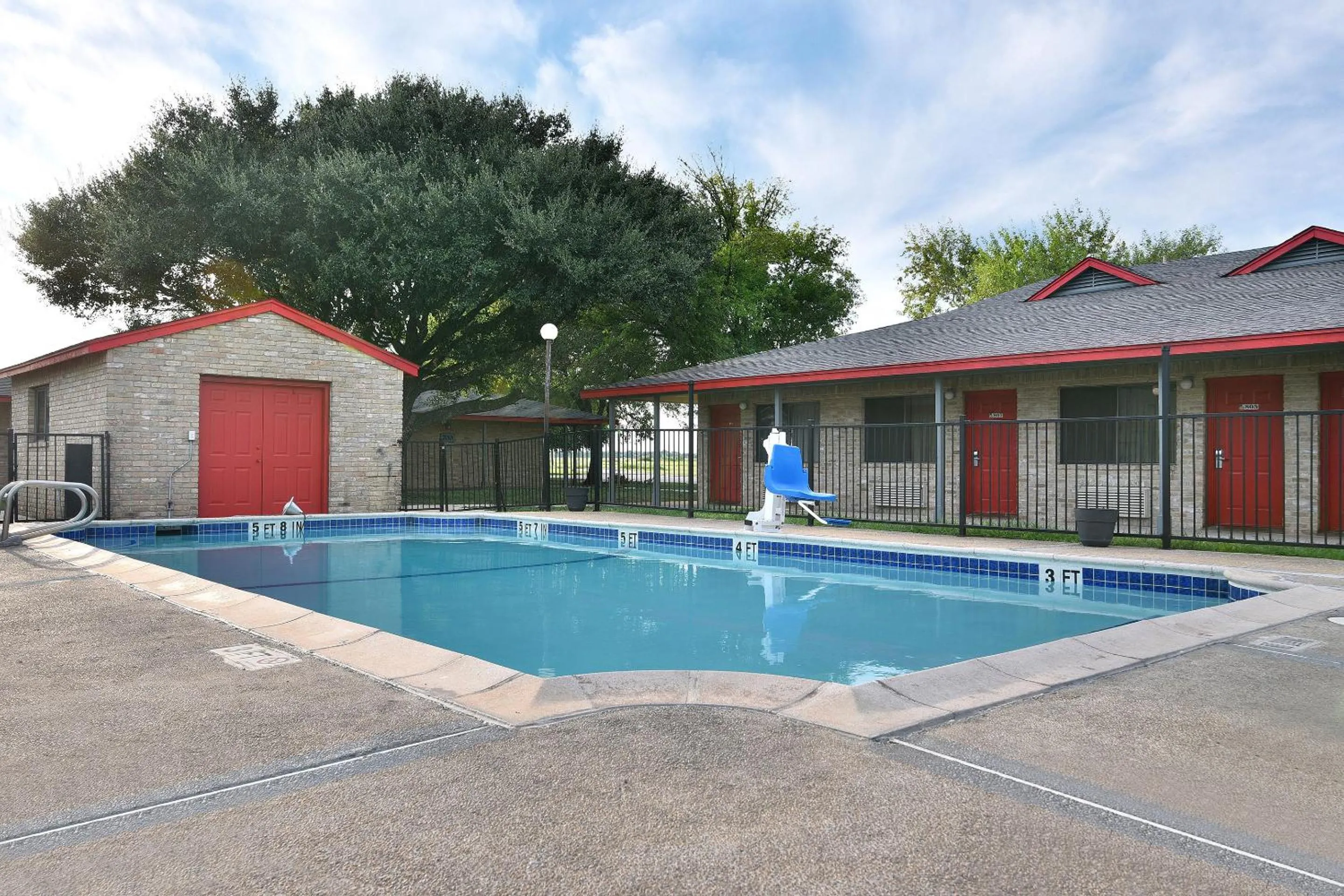 Swimming pool in Americas Best Value Inn Lockhart TX
