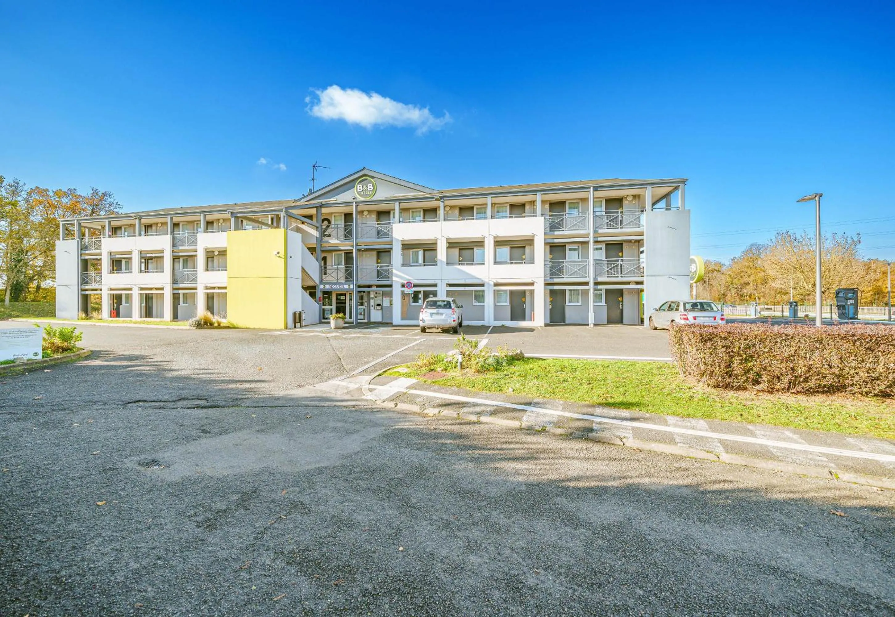 Property building in B&B HOTEL TOURS Sud Joué-lès-Tours