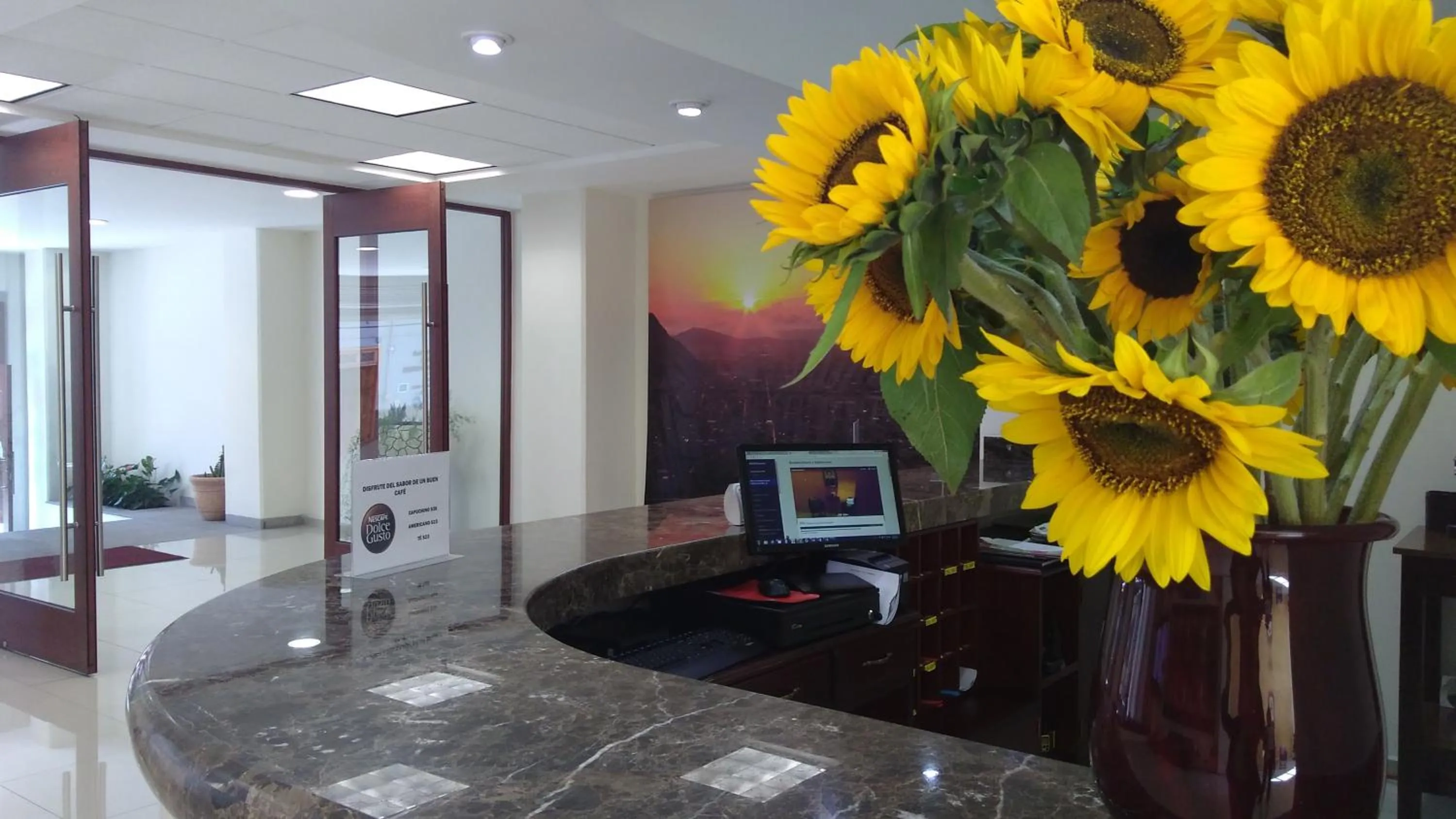 Lobby or reception in Casa de la iaia Hotel