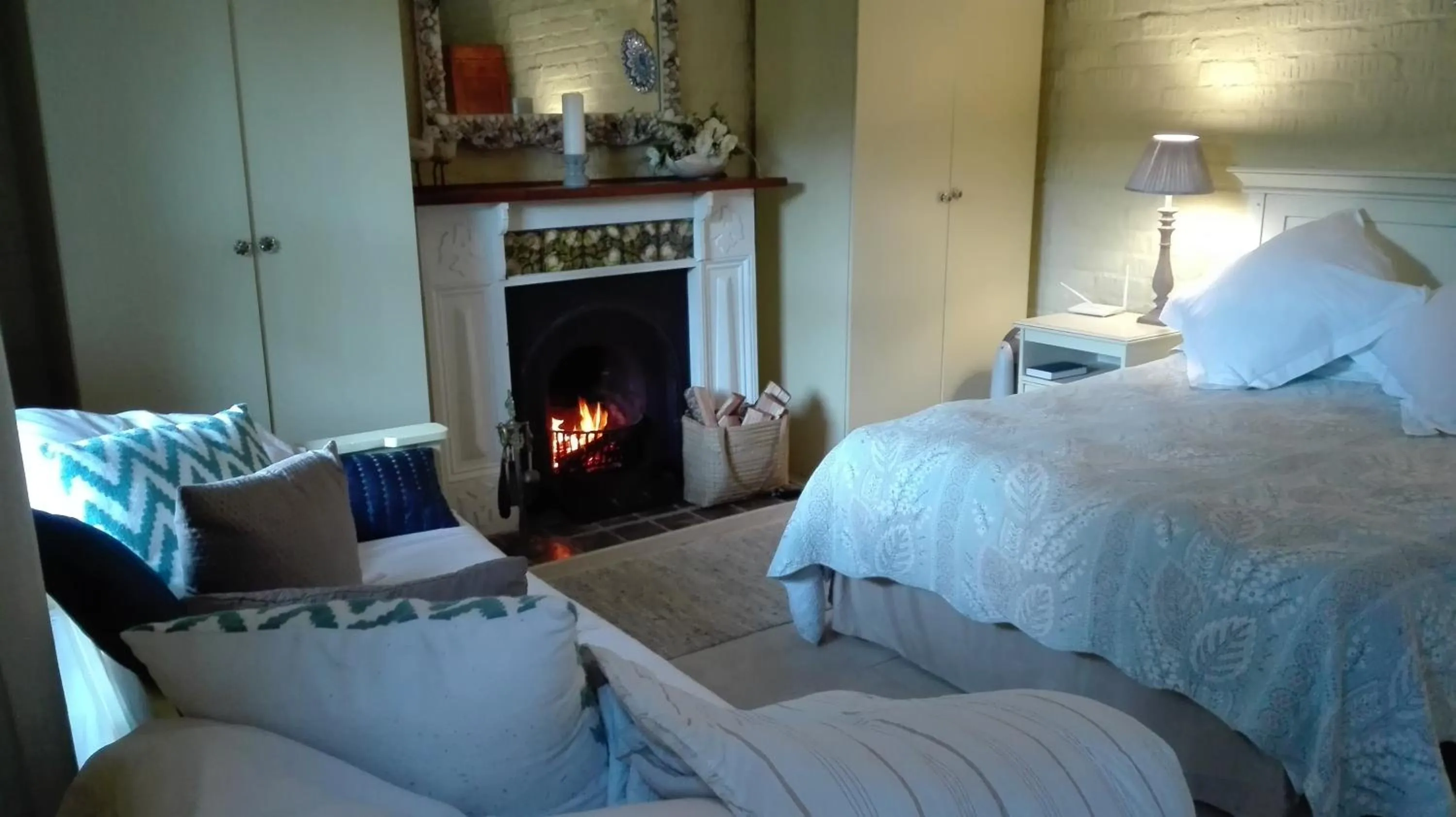 Bedroom, Bed in Abigail's Garden Cottage