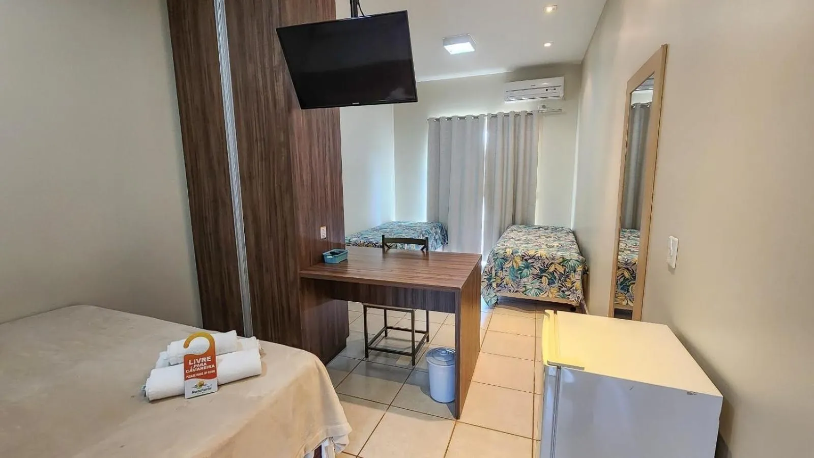 Bedroom, Bed in Rancharia Park Hotel