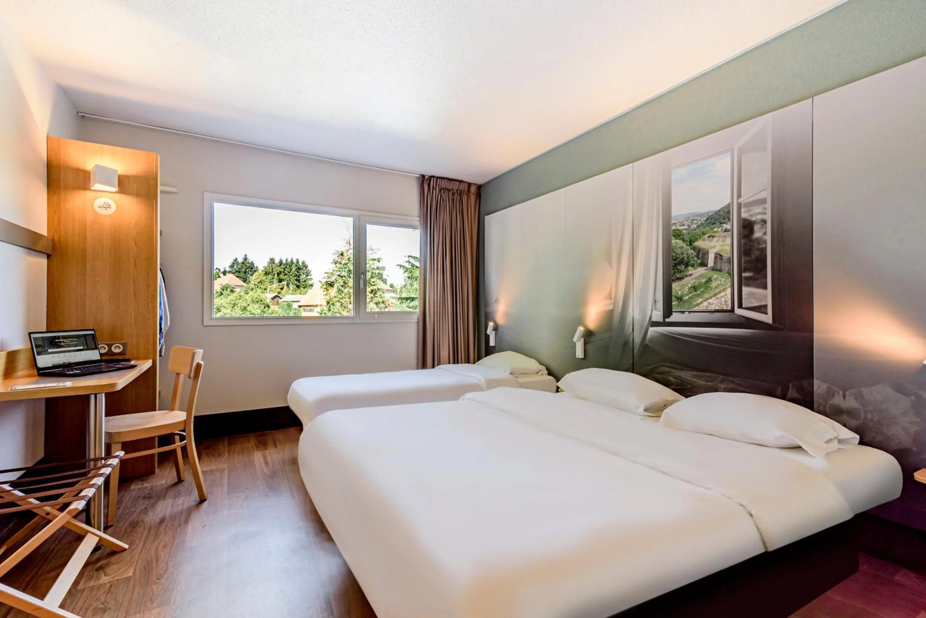 Bedroom, Bed in B&B HOTEL Besançon Chateaufarine