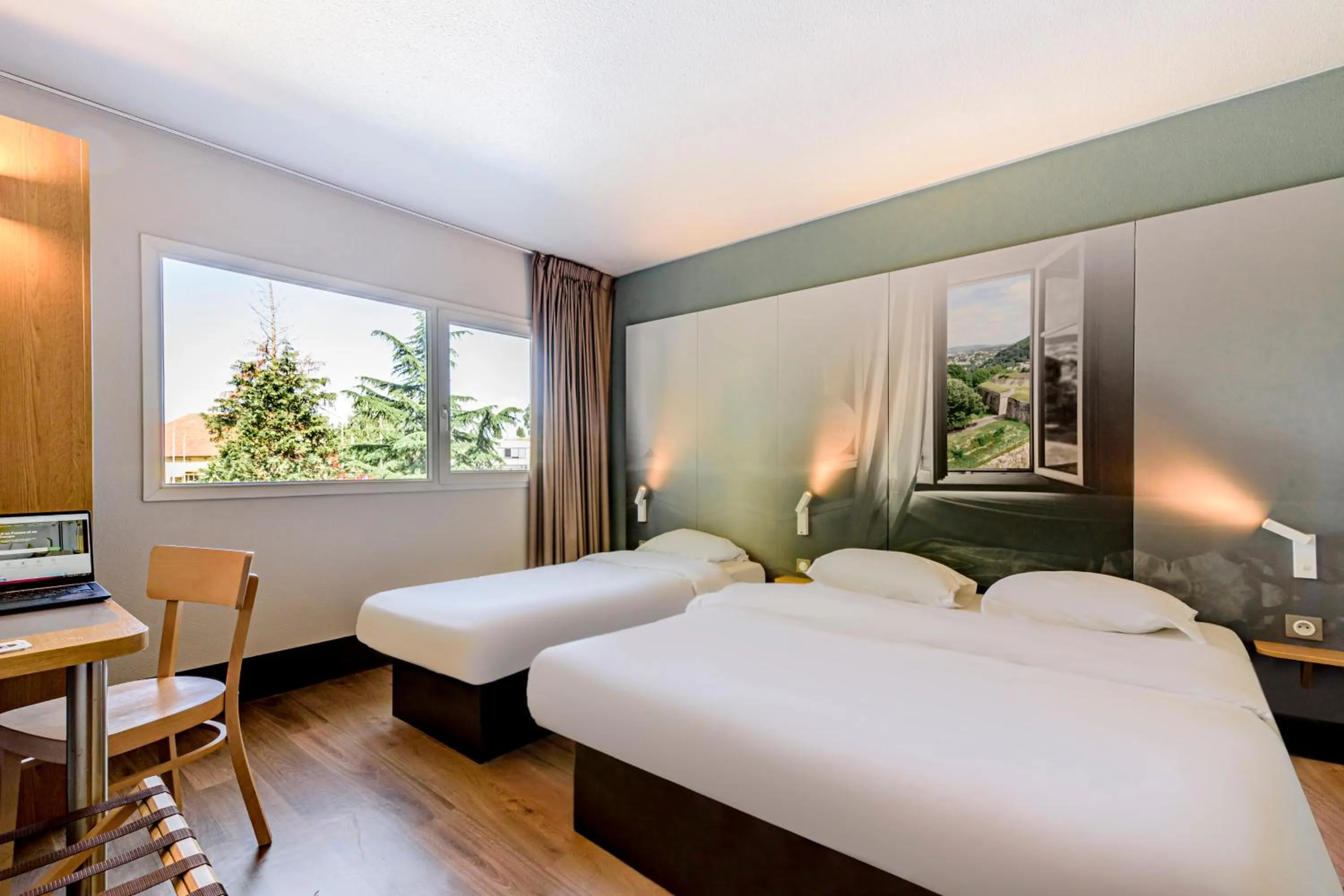 Bedroom, Bed in B&B HOTEL Besançon Chateaufarine