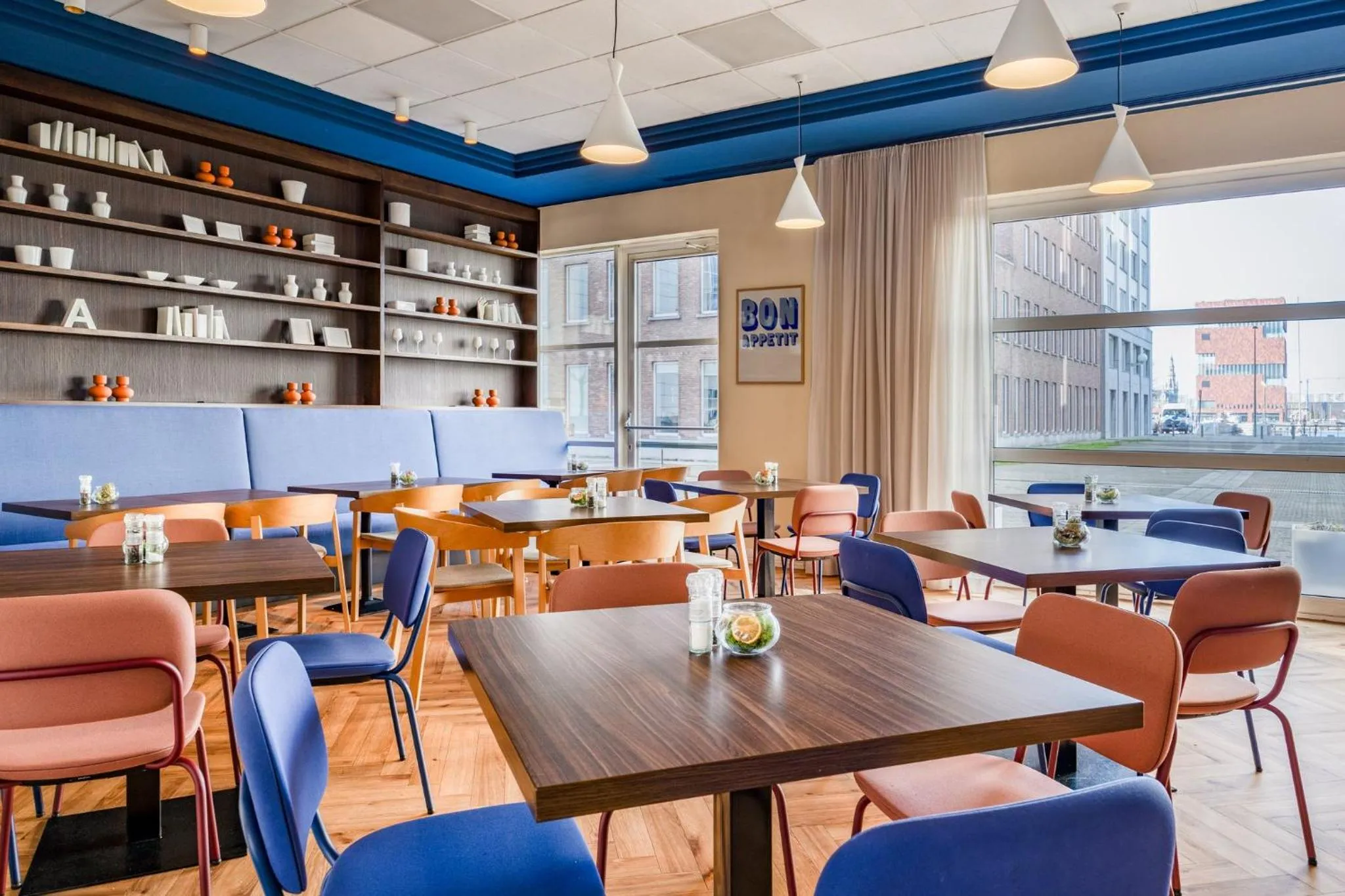 Breakfast in Holiday Inn Express Antwerpen City North by IHG