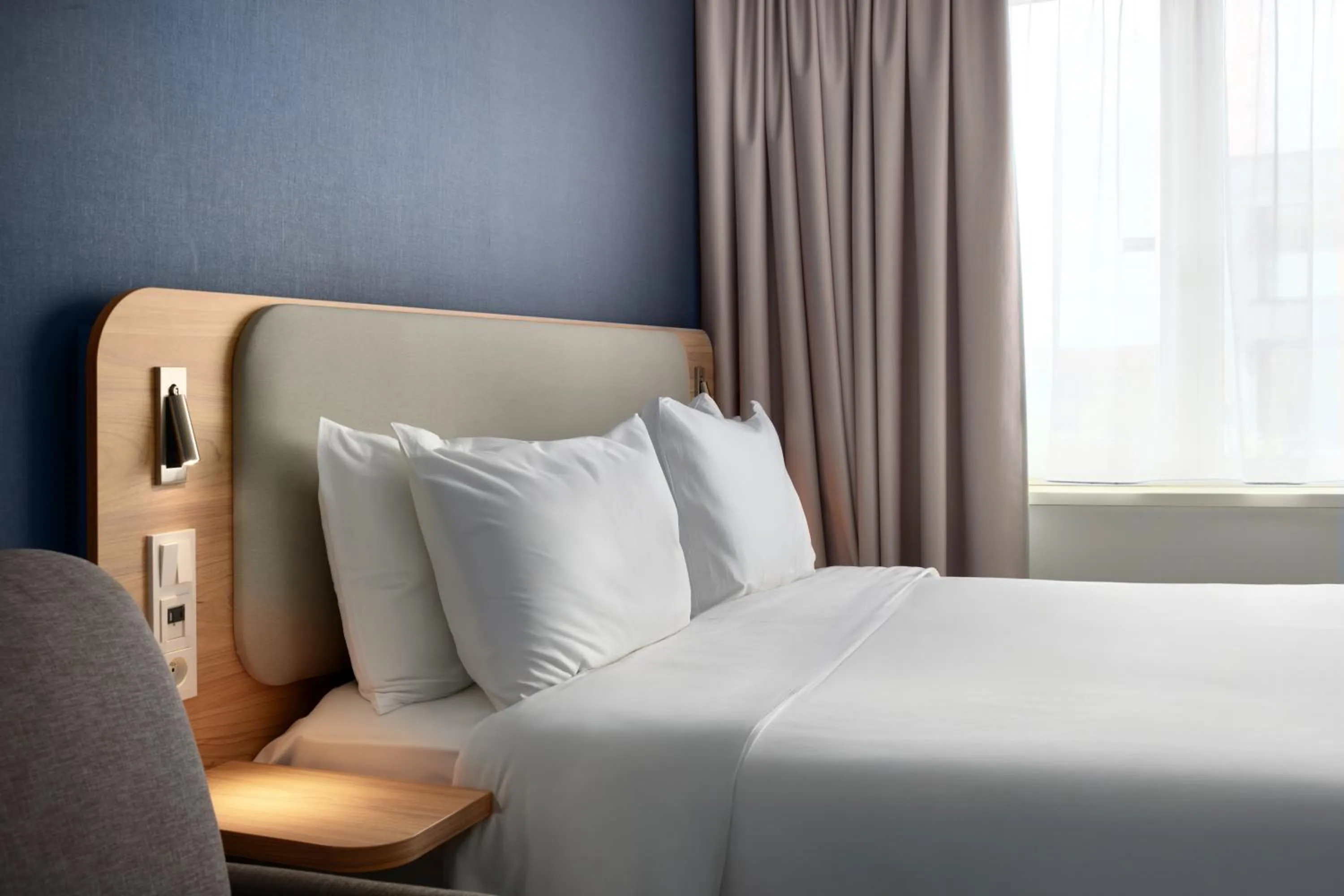 Bed in Holiday Inn Express Antwerpen City North by IHG