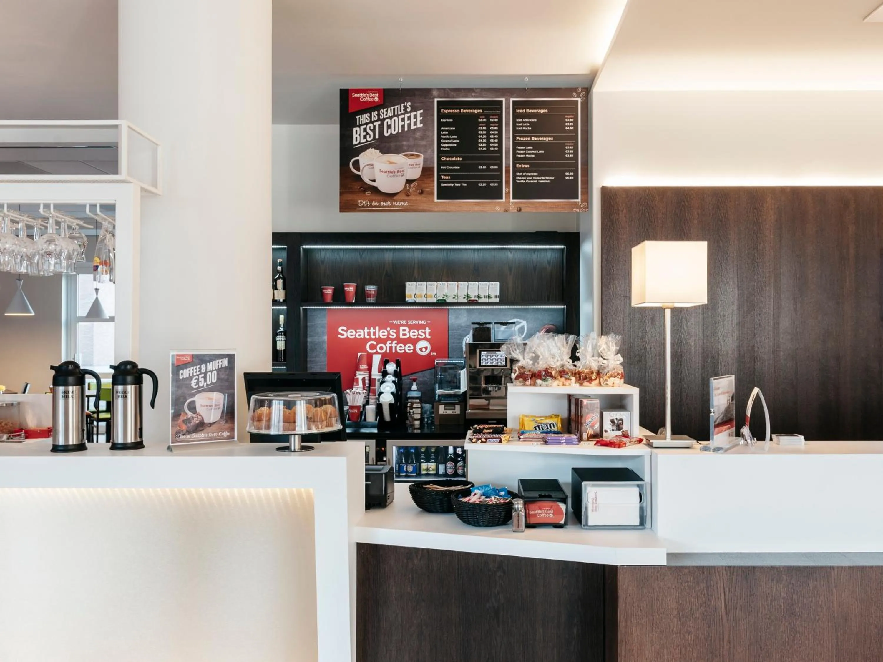 Breakfast in Holiday Inn Express Antwerpen City North by IHG