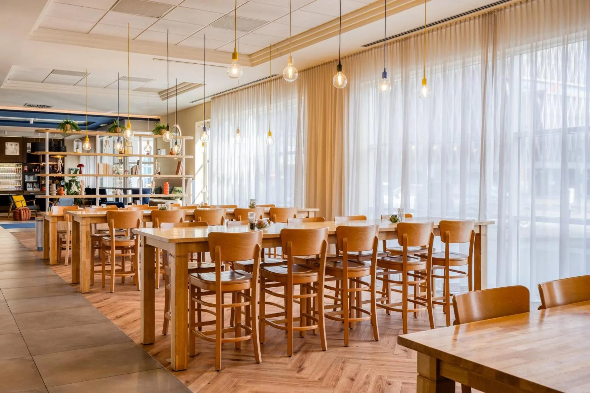 Breakfast in Holiday Inn Express Antwerpen City North by IHG