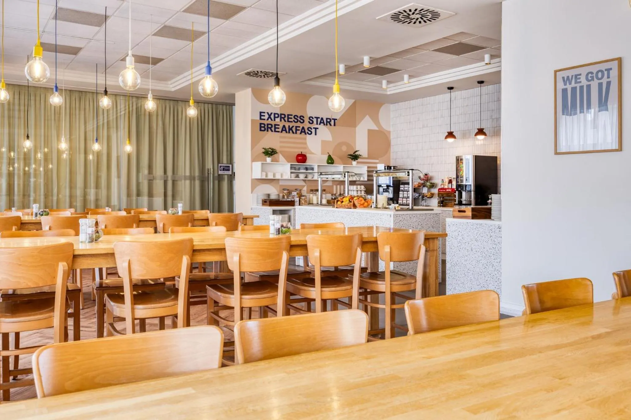 Breakfast in Holiday Inn Express Antwerpen City North by IHG