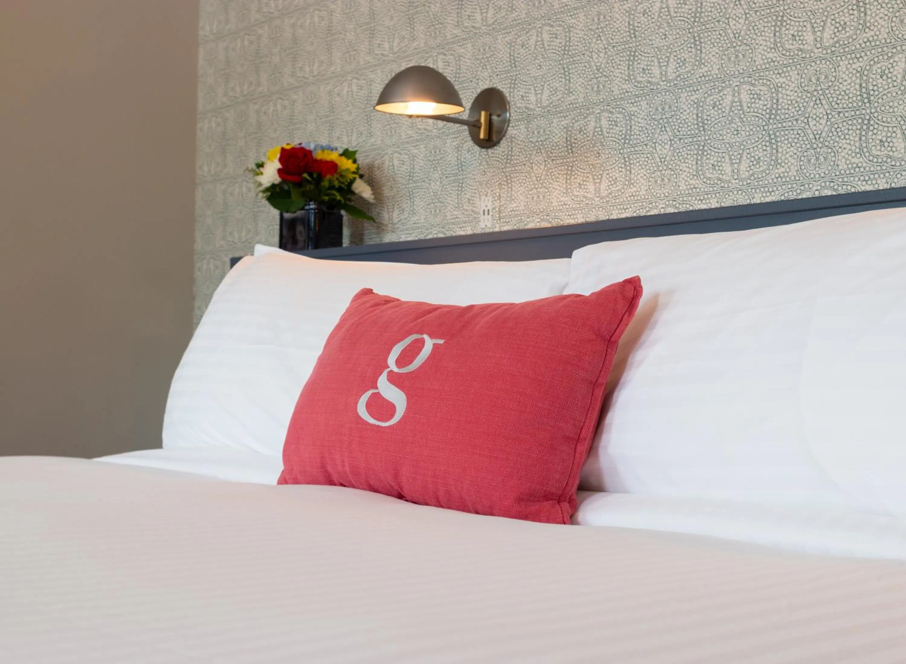 Bed in The Germantown Inn