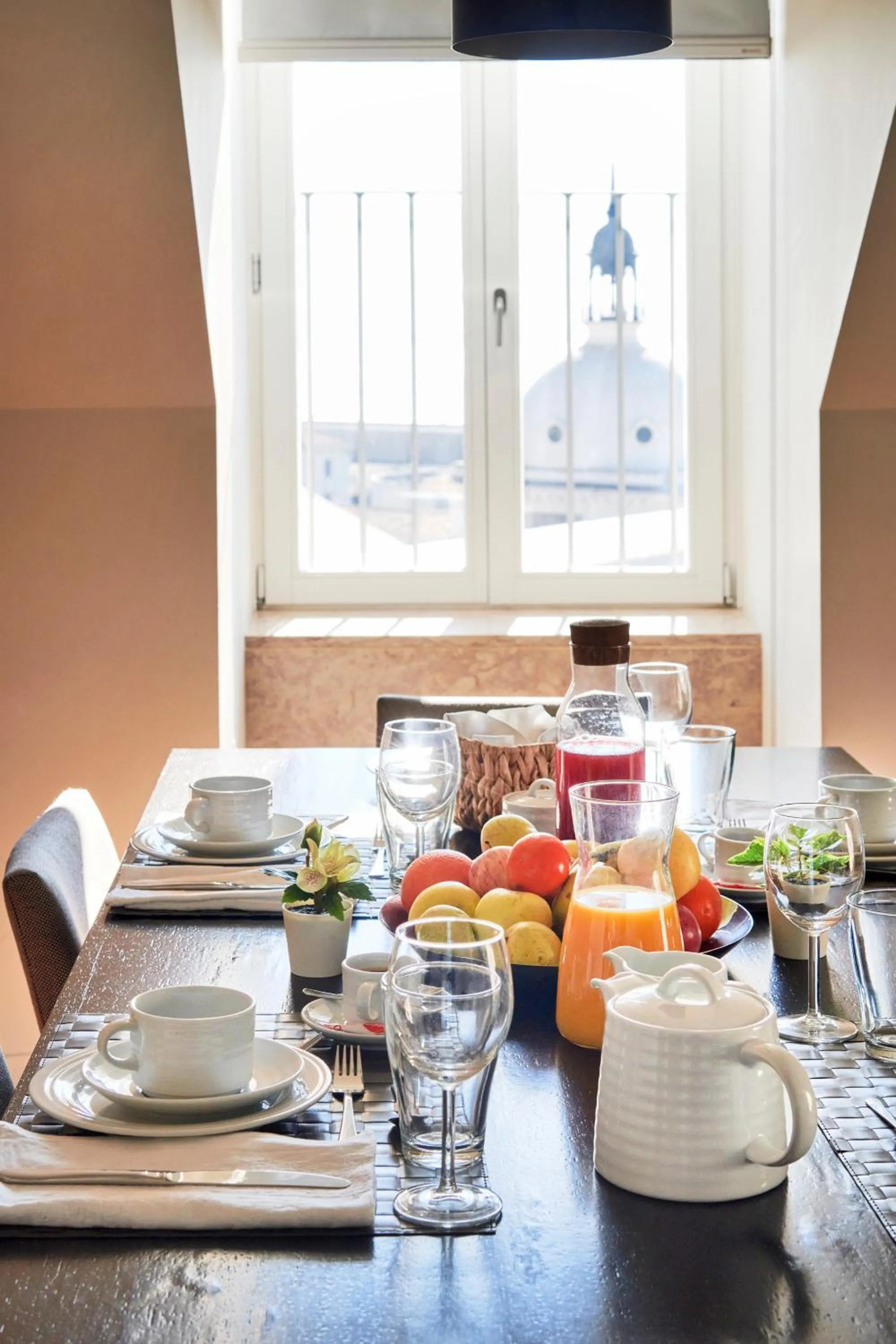 Breakfast in Lisbon Five Stars Apartments 8 Building