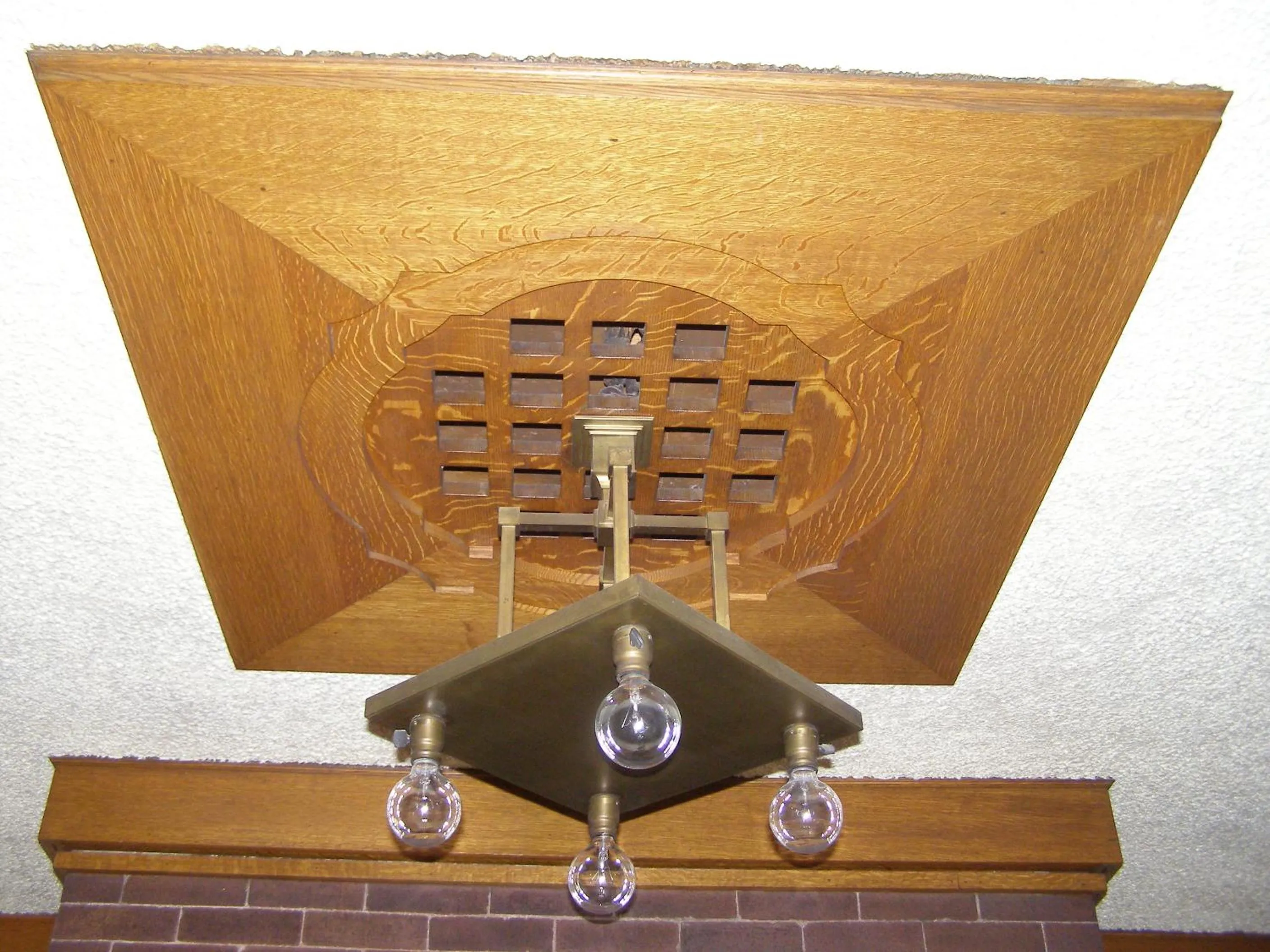 Decorative detail in Stewart Inn