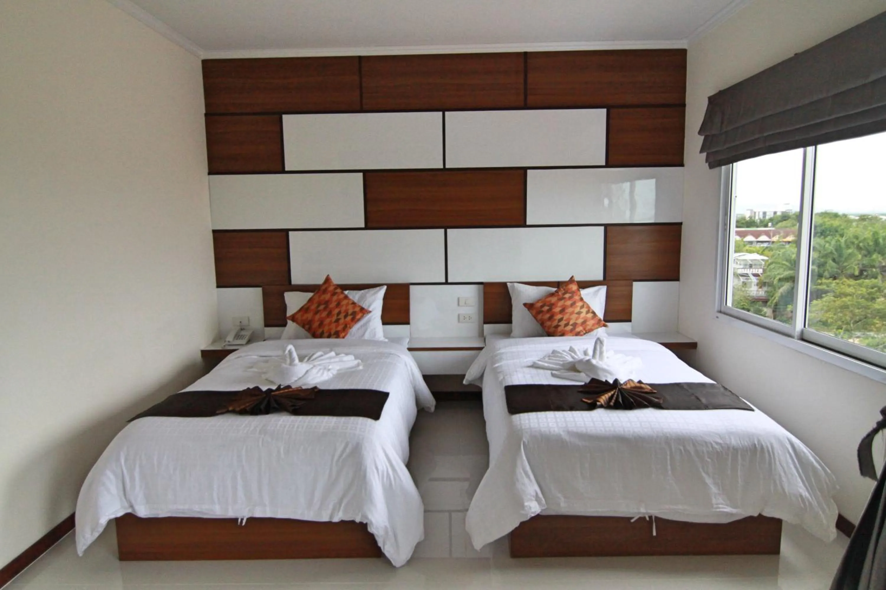 Bedroom, Bed in TTT Hotel