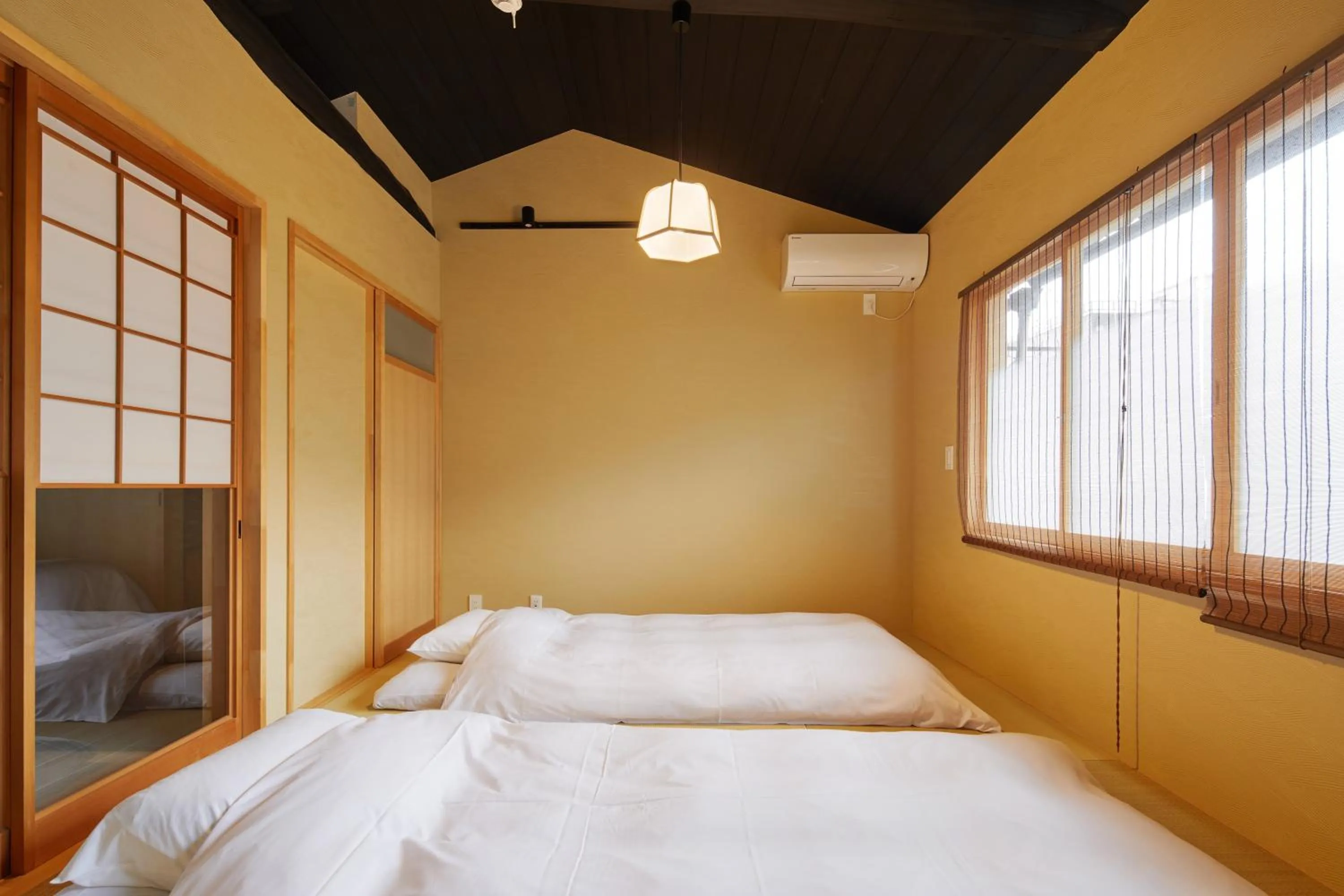 Bedroom, Bed in 中之庵 -Nakano an-