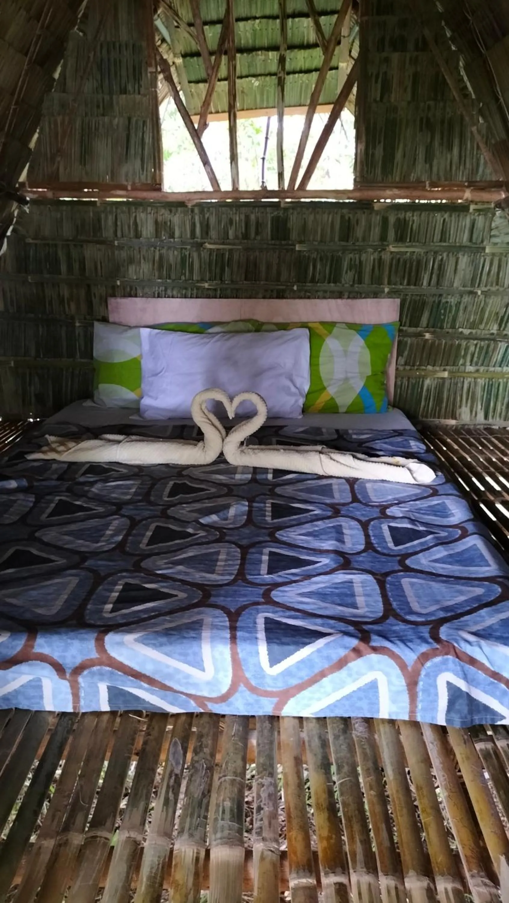 Bed in Erlittop Garden Eco Lodge