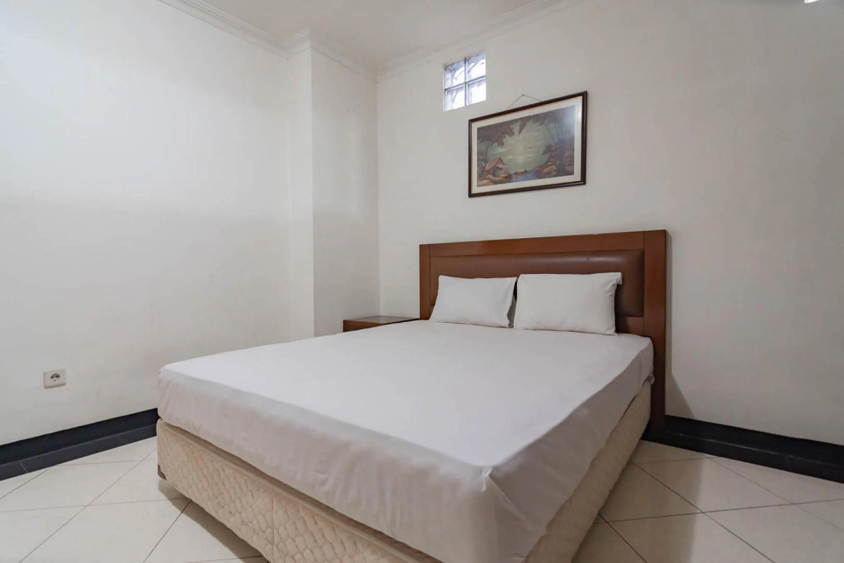 Bedroom, Bed in RedDoorz Plus at Buah Batu