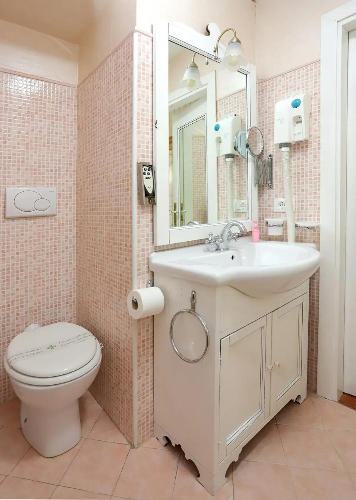 Economy Double Room in Duomo Palace Economy Double Room in Duomo Palace