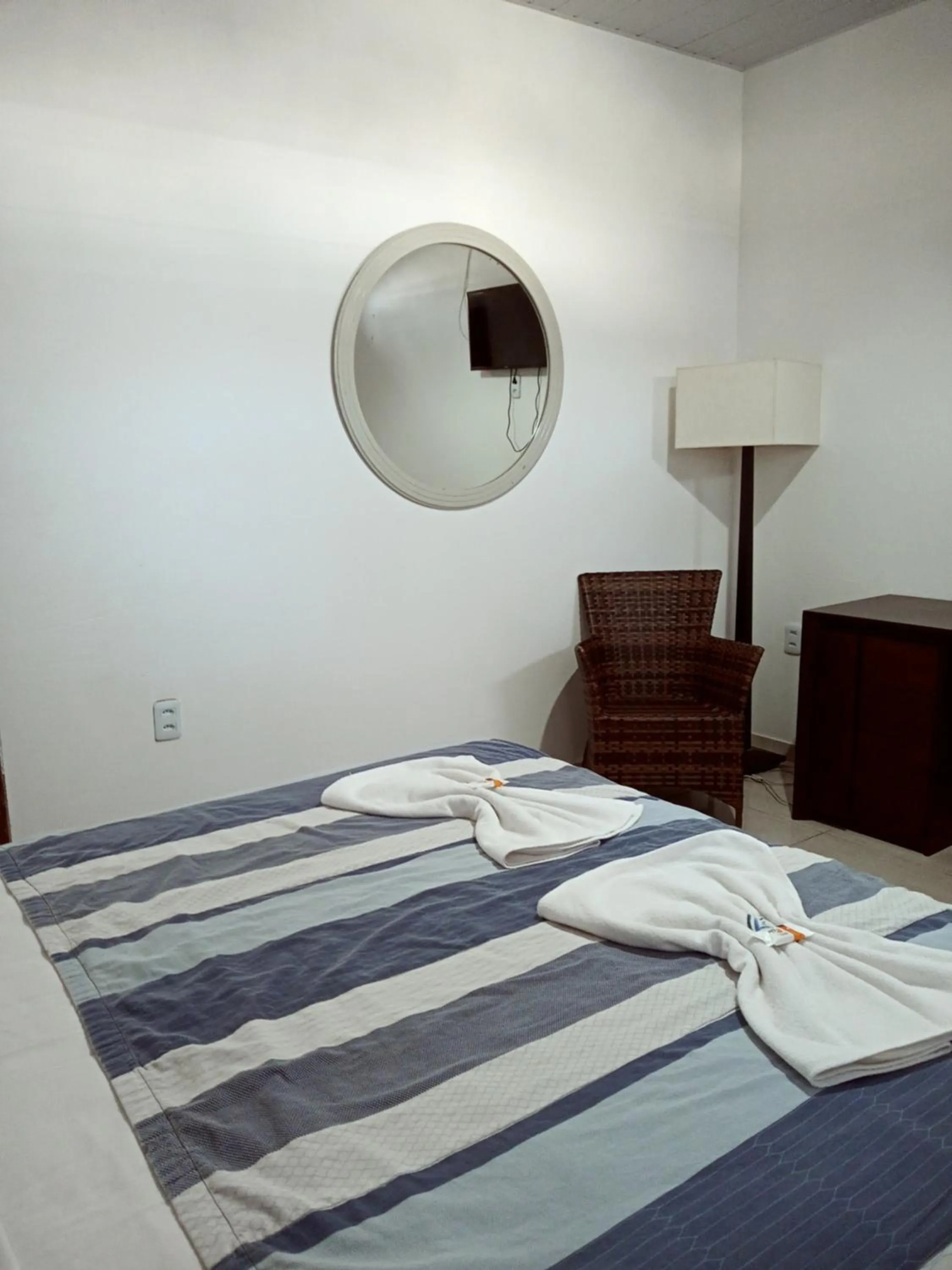 Bedroom, Bed in La Suite Praia Hotel