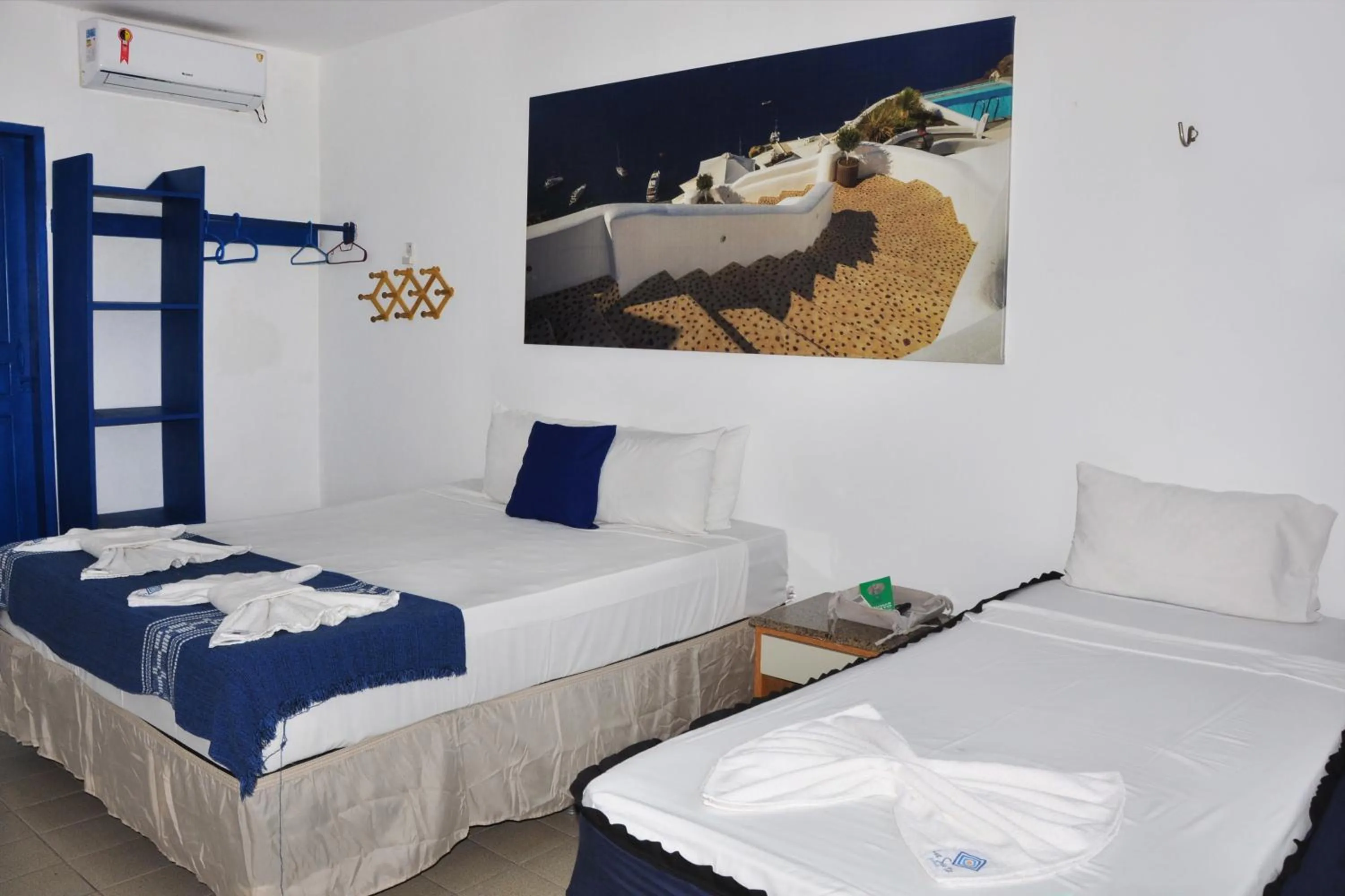 Photo of the whole room, Bed in La Suite Praia Hotel