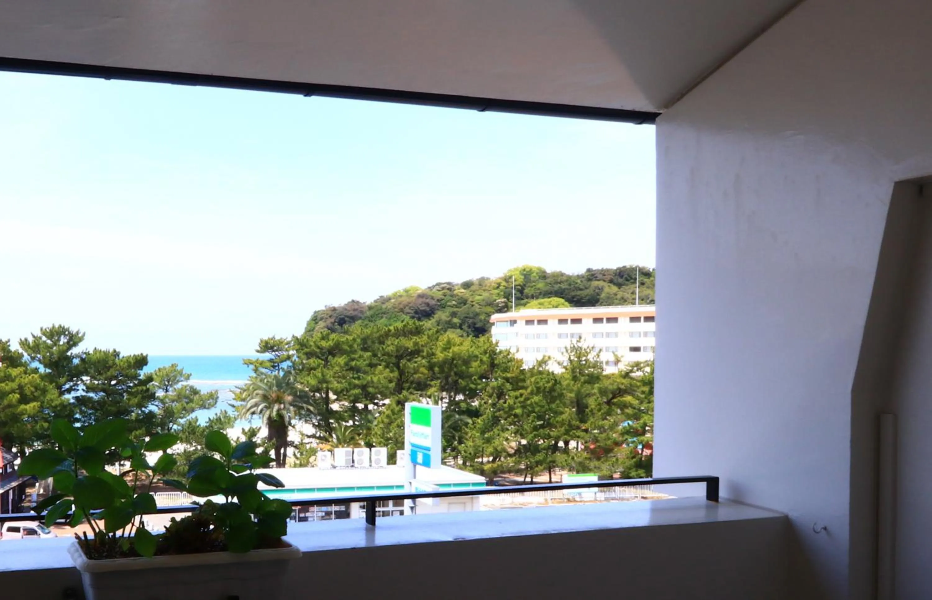 Sea view in Shinnishiki Hotel