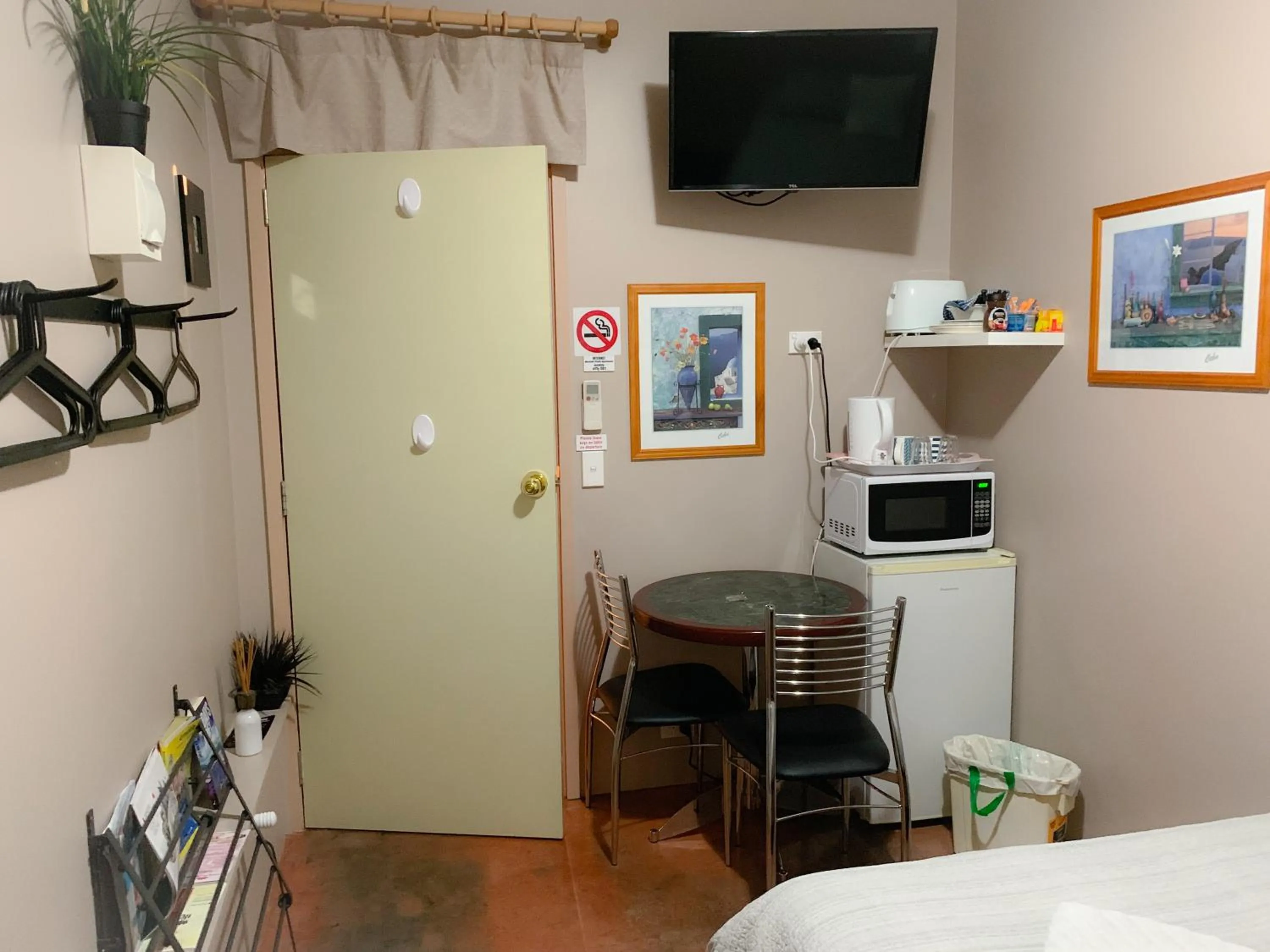 Westside Studio Apartments