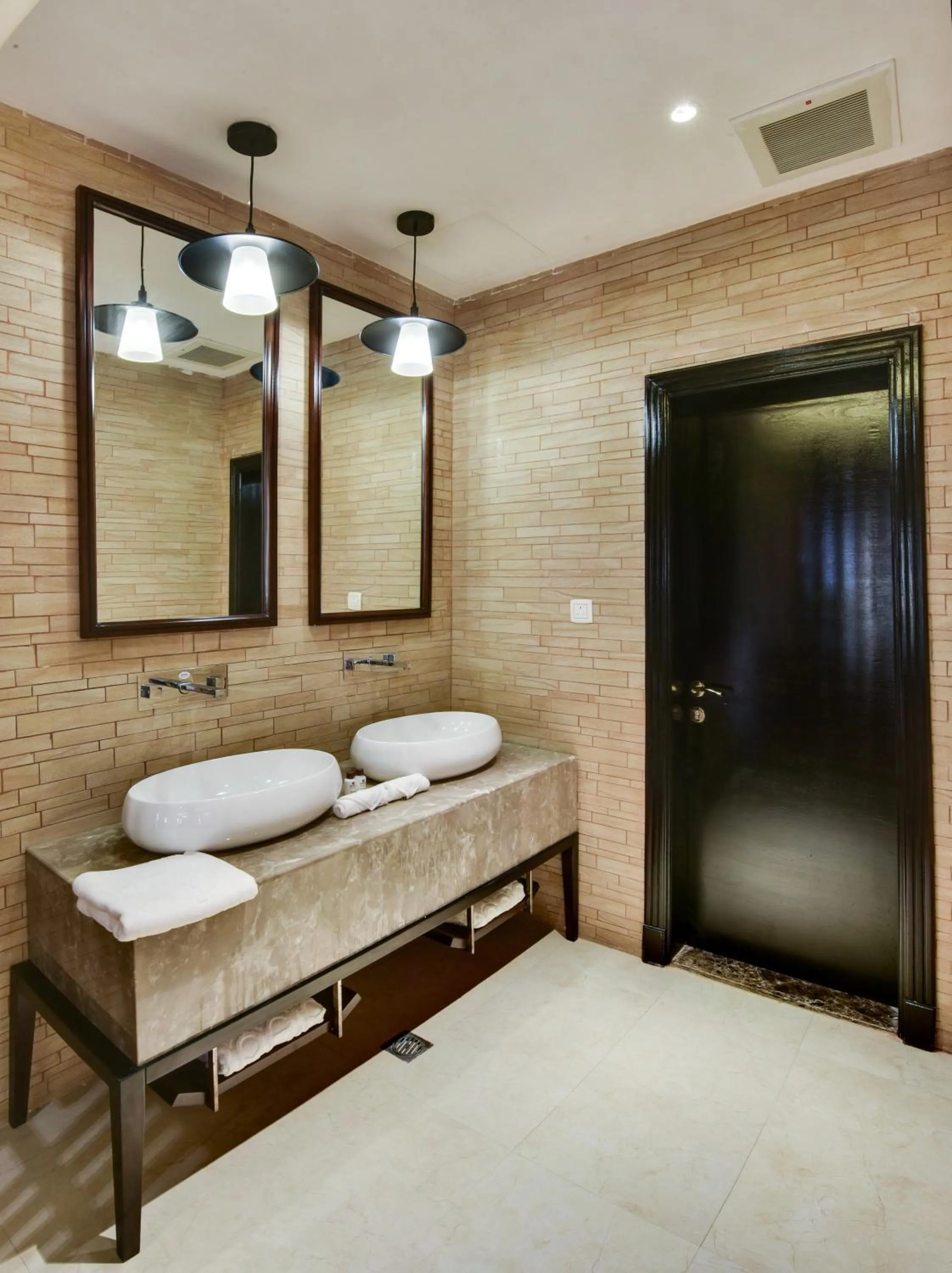 Toilet in Braira Al Azizya Hotel & Resort