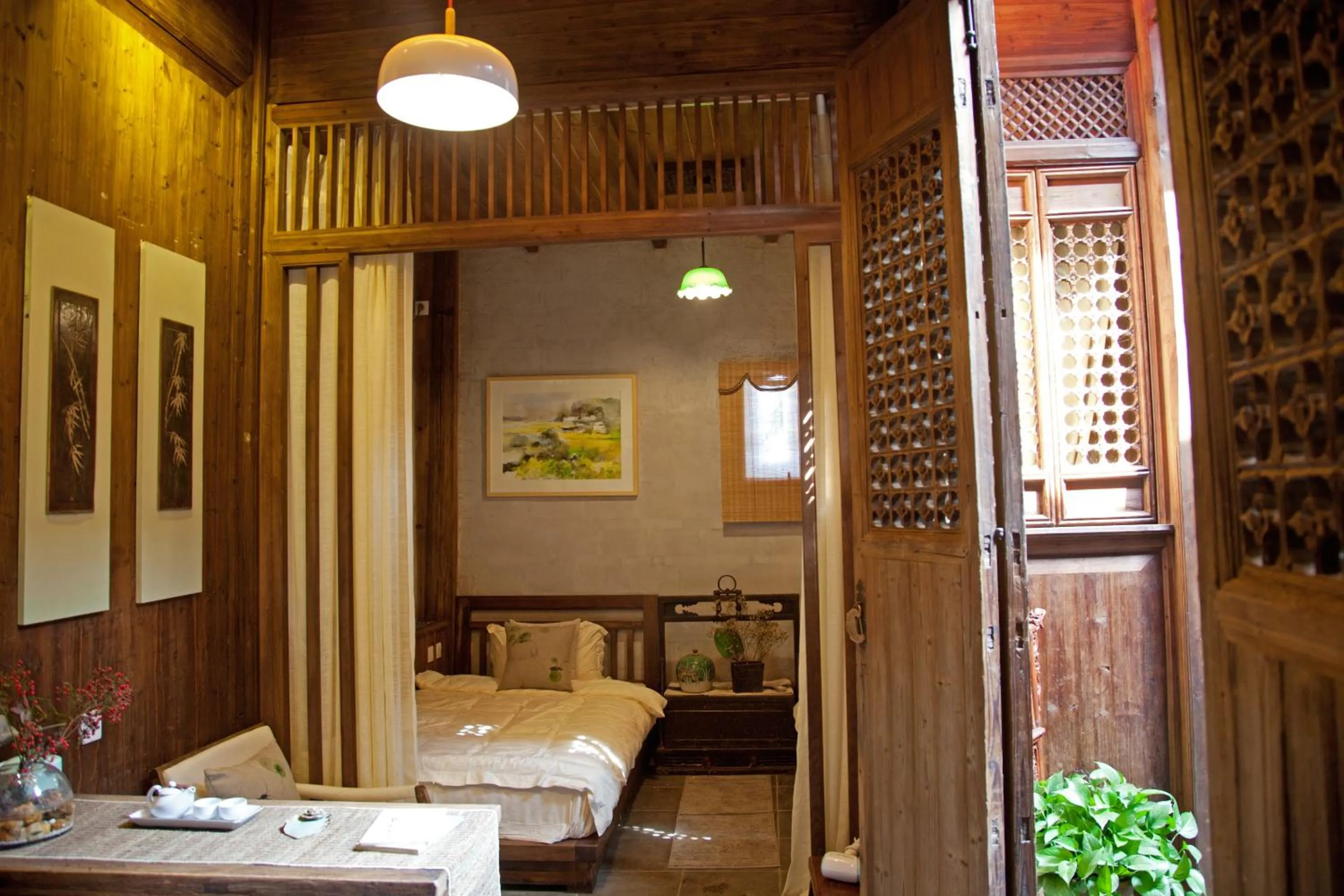 Photo of the whole room in WuYuan QiYe YanXiang Guesthouse
