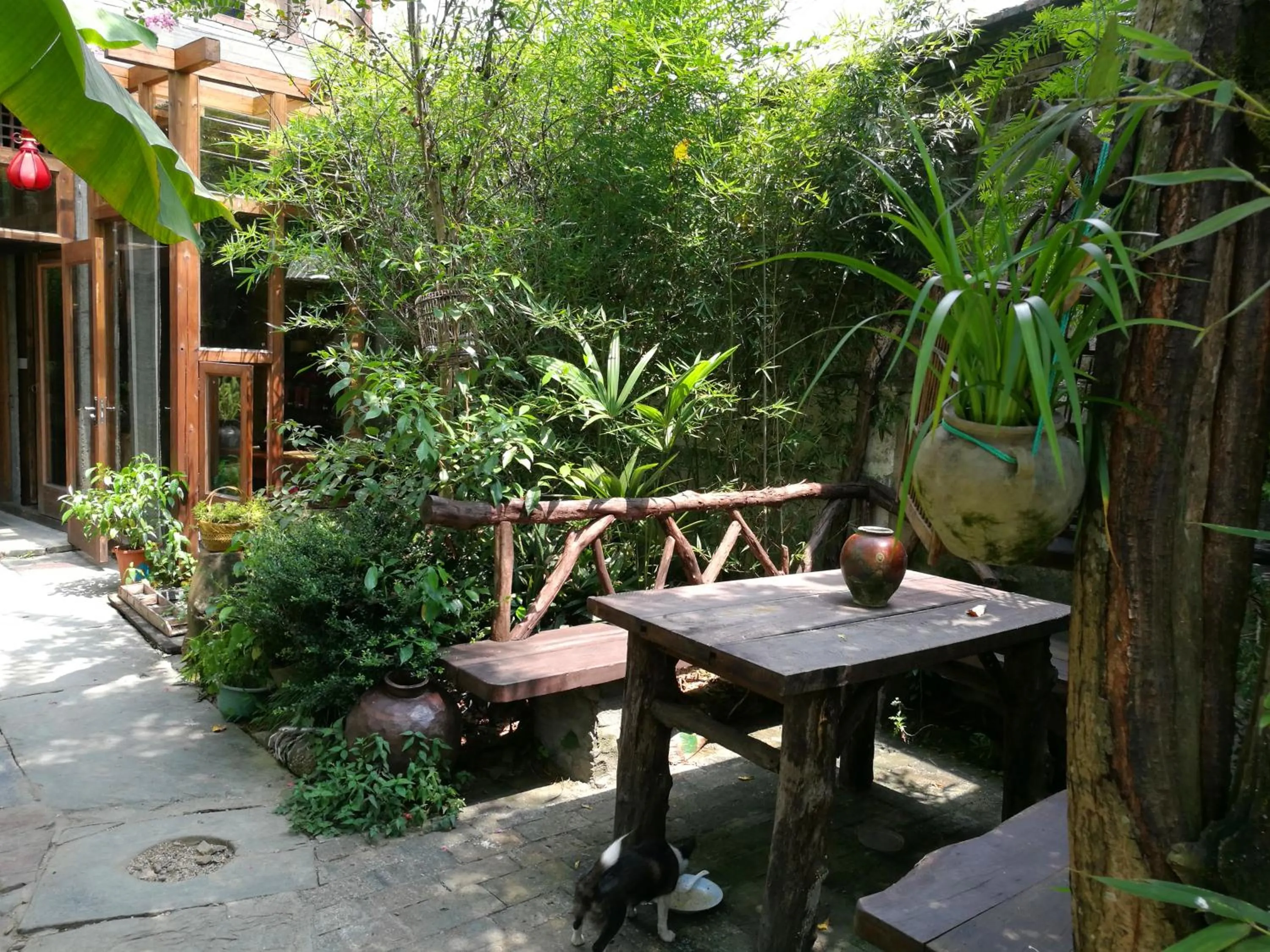 WuYuan QiYe YanXiang Guesthouse