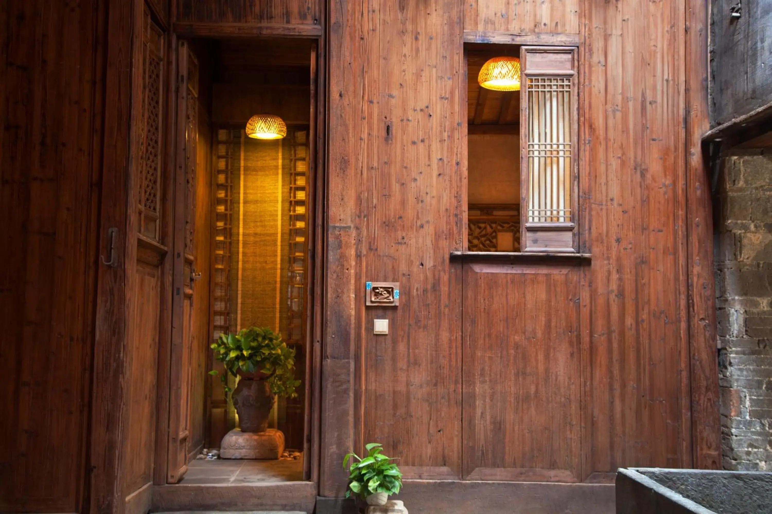 Single Room with Private Bathroom in WuYuan QiYe YanXiang Guesthouse Single Room with Private Bathroom in WuYuan QiYe YanXiang Guesthouse