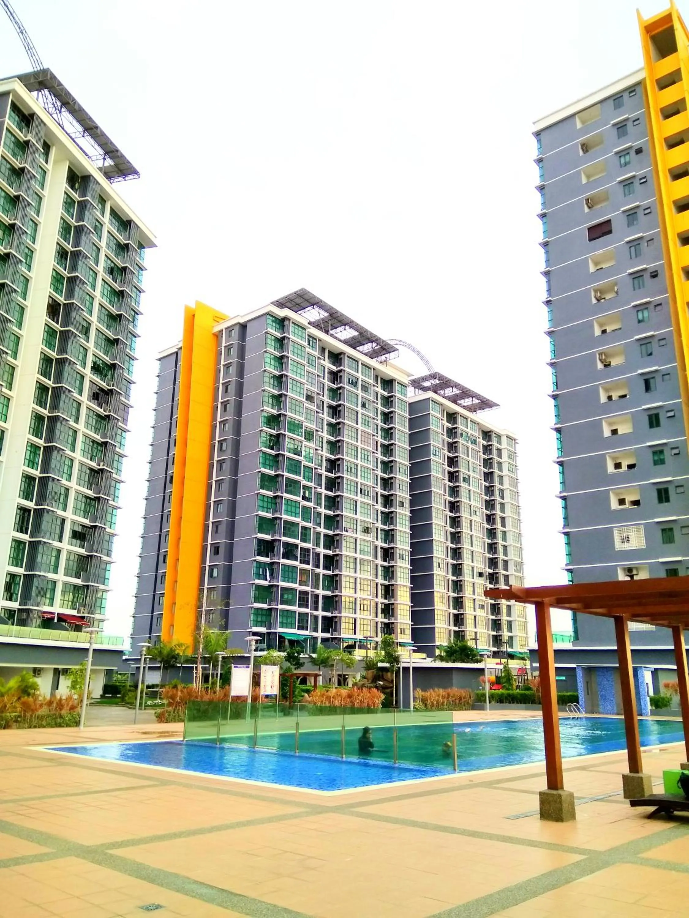 Property building in Shah Suites Vista Alam