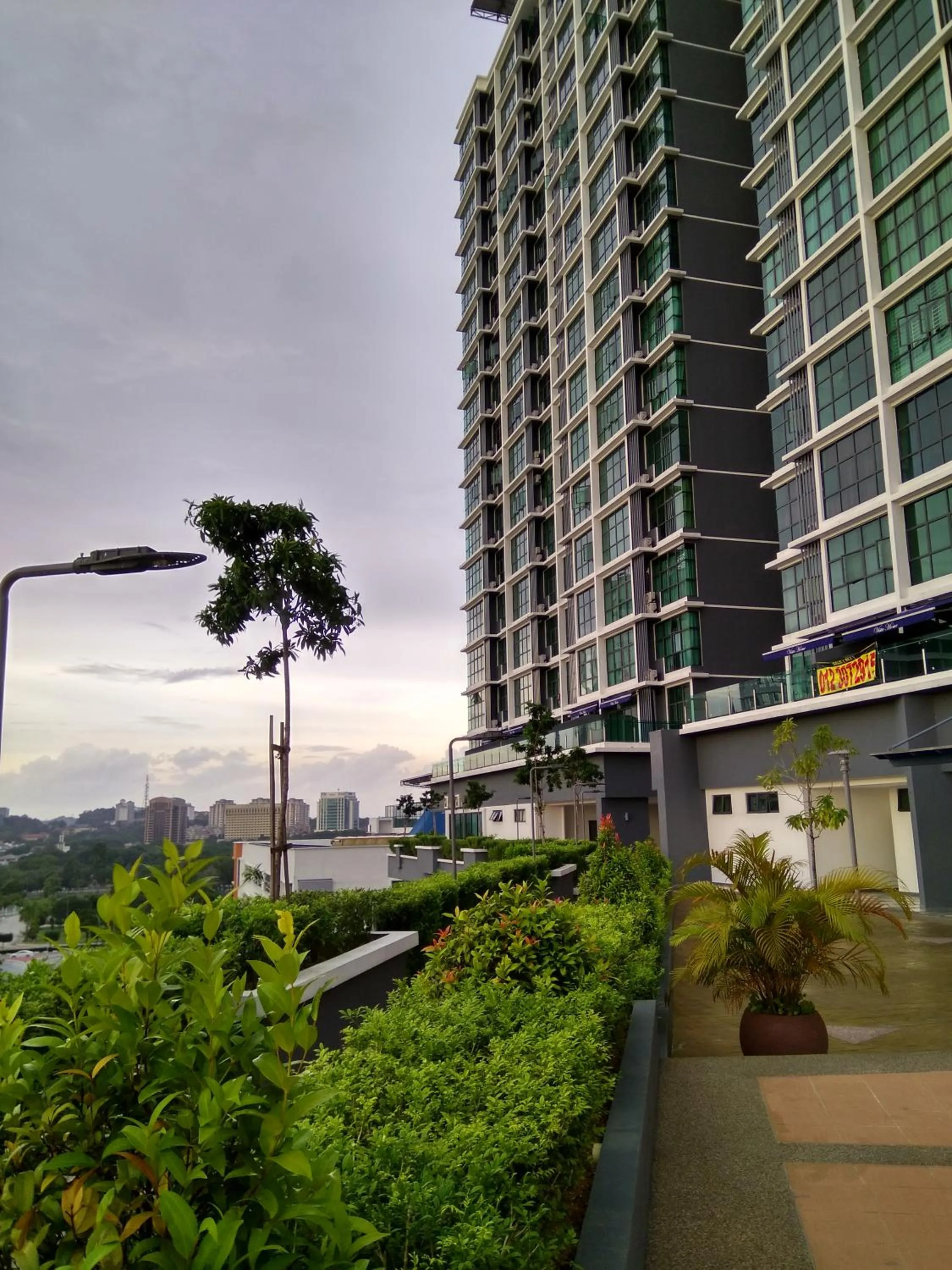 Patio in Shah Suites Vista Alam
