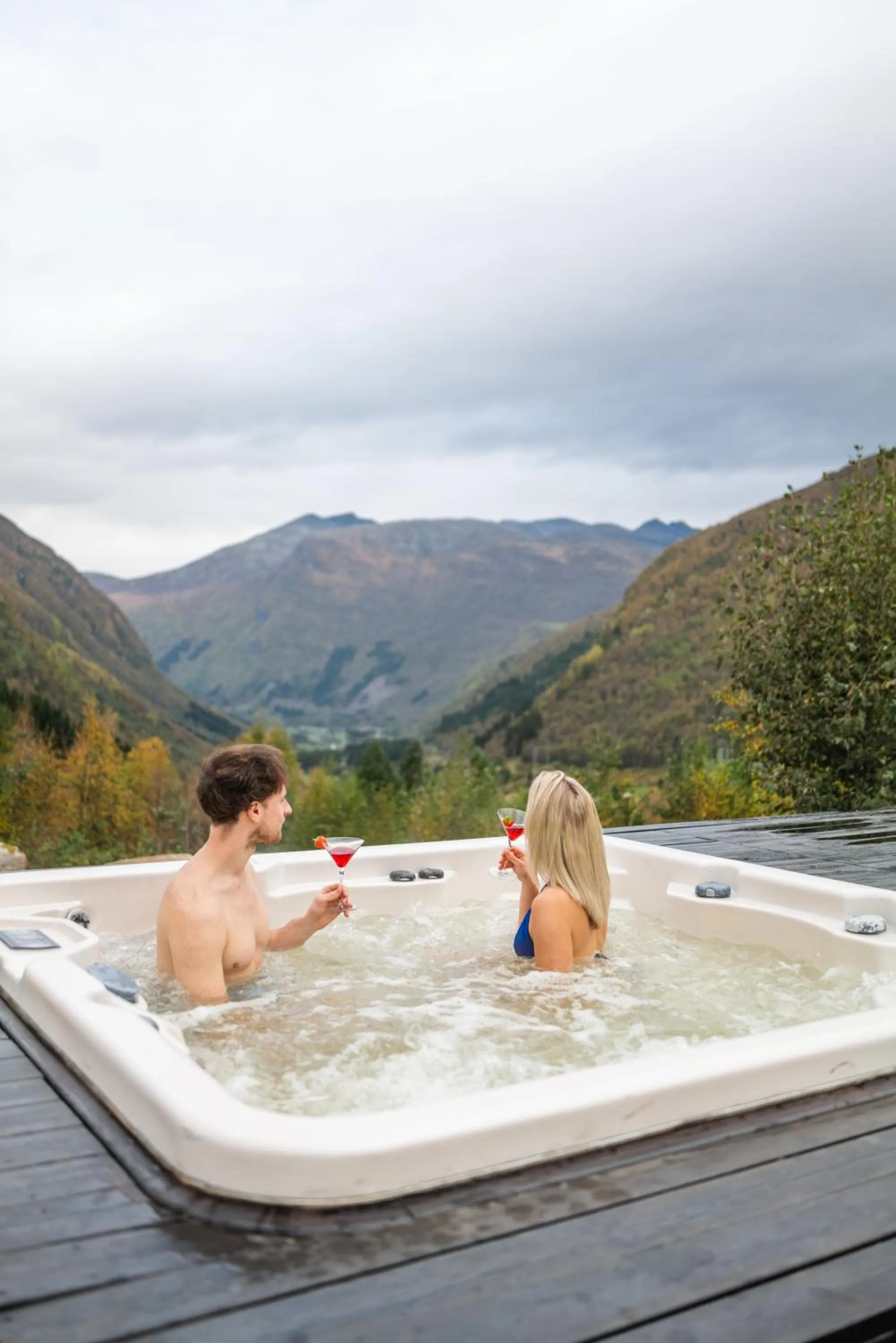Hot Tub in Blåtind Boutique Hotel