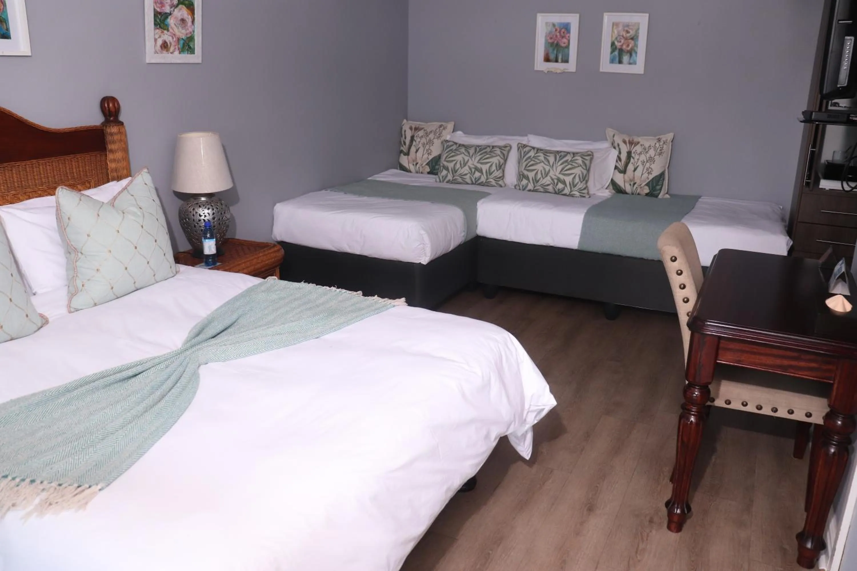 Bed in Nautilus Guesthouse