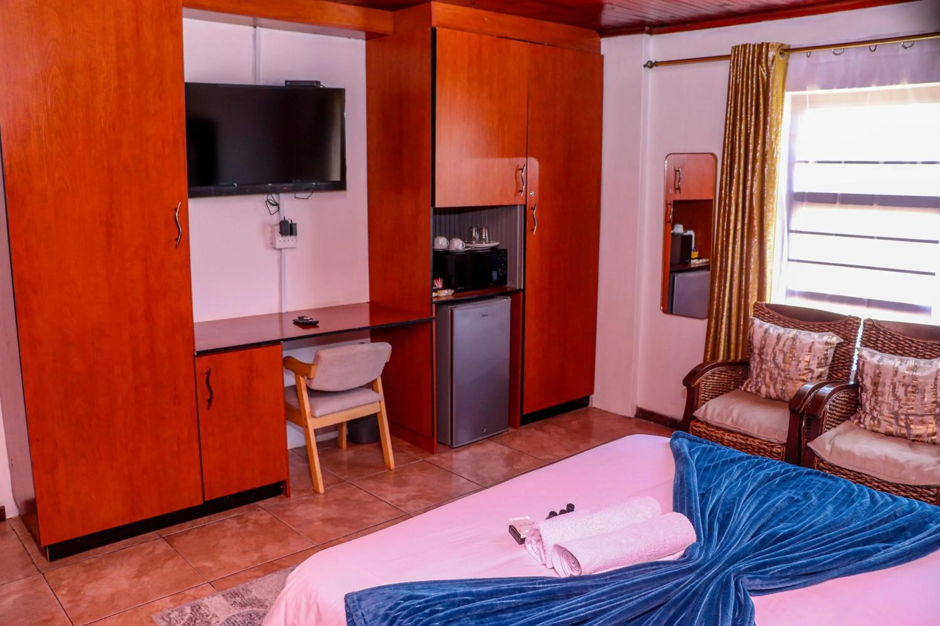 Bed in Nautilus Guesthouse