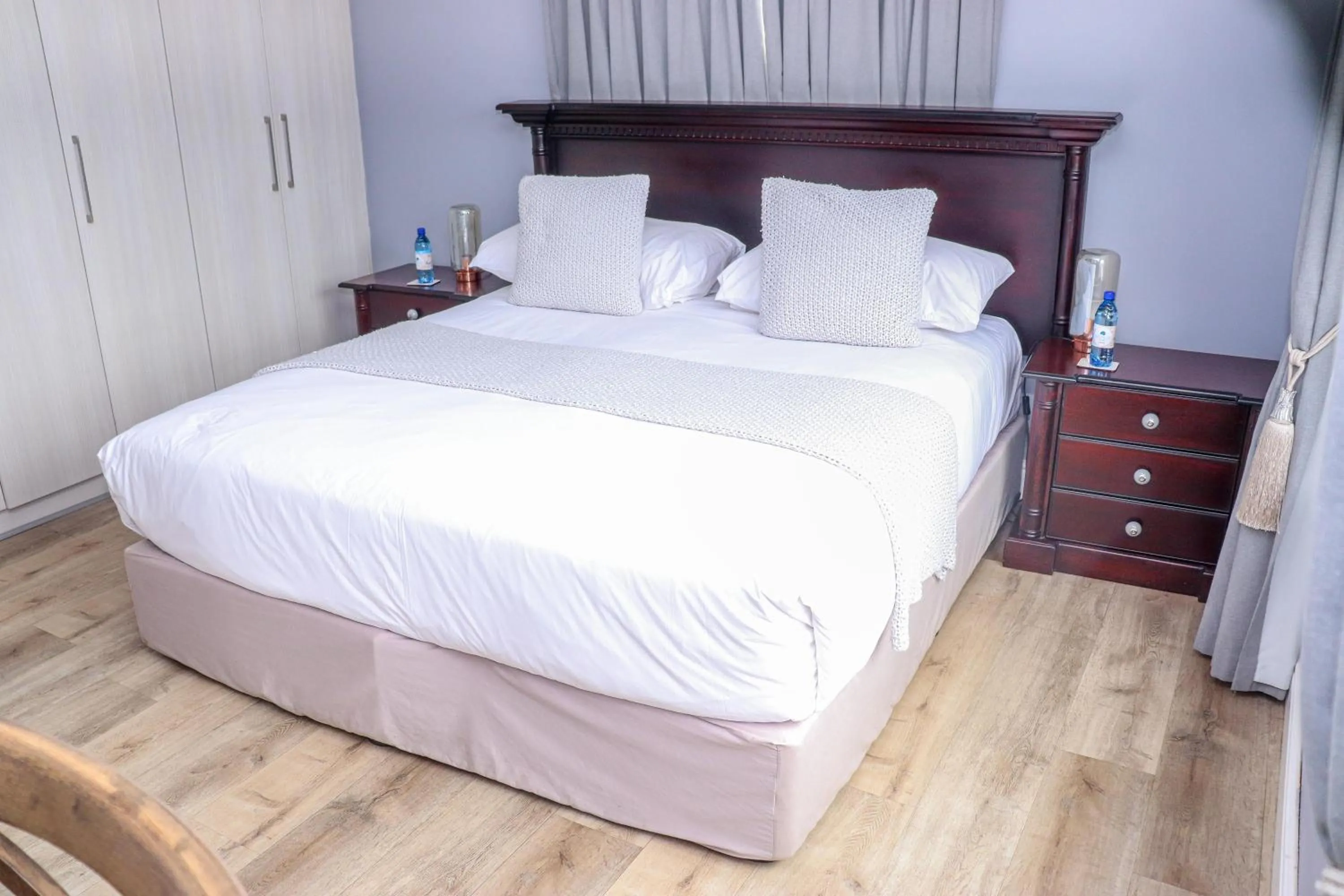 Bed in Nautilus Guesthouse