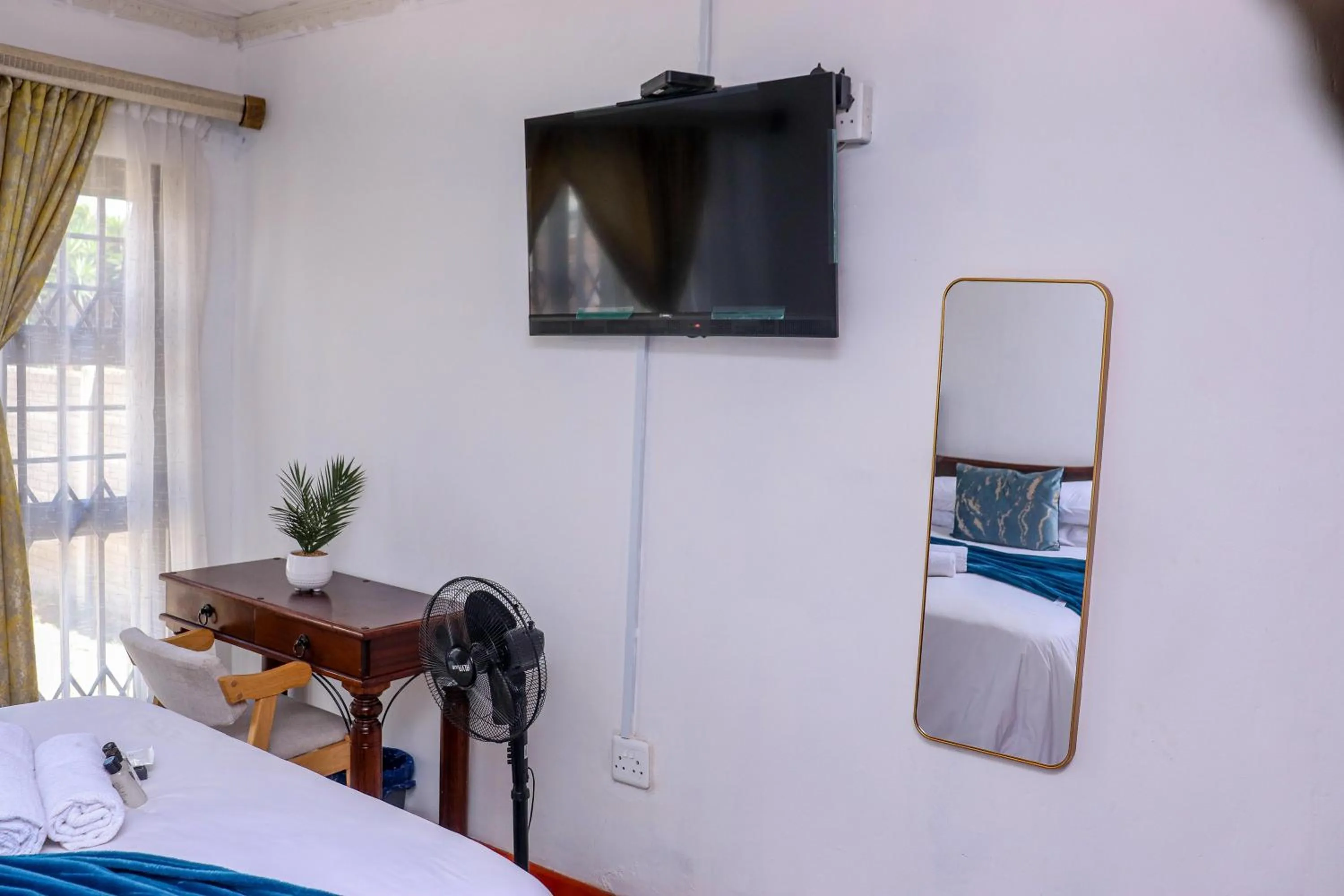 Bed in Nautilus Guesthouse