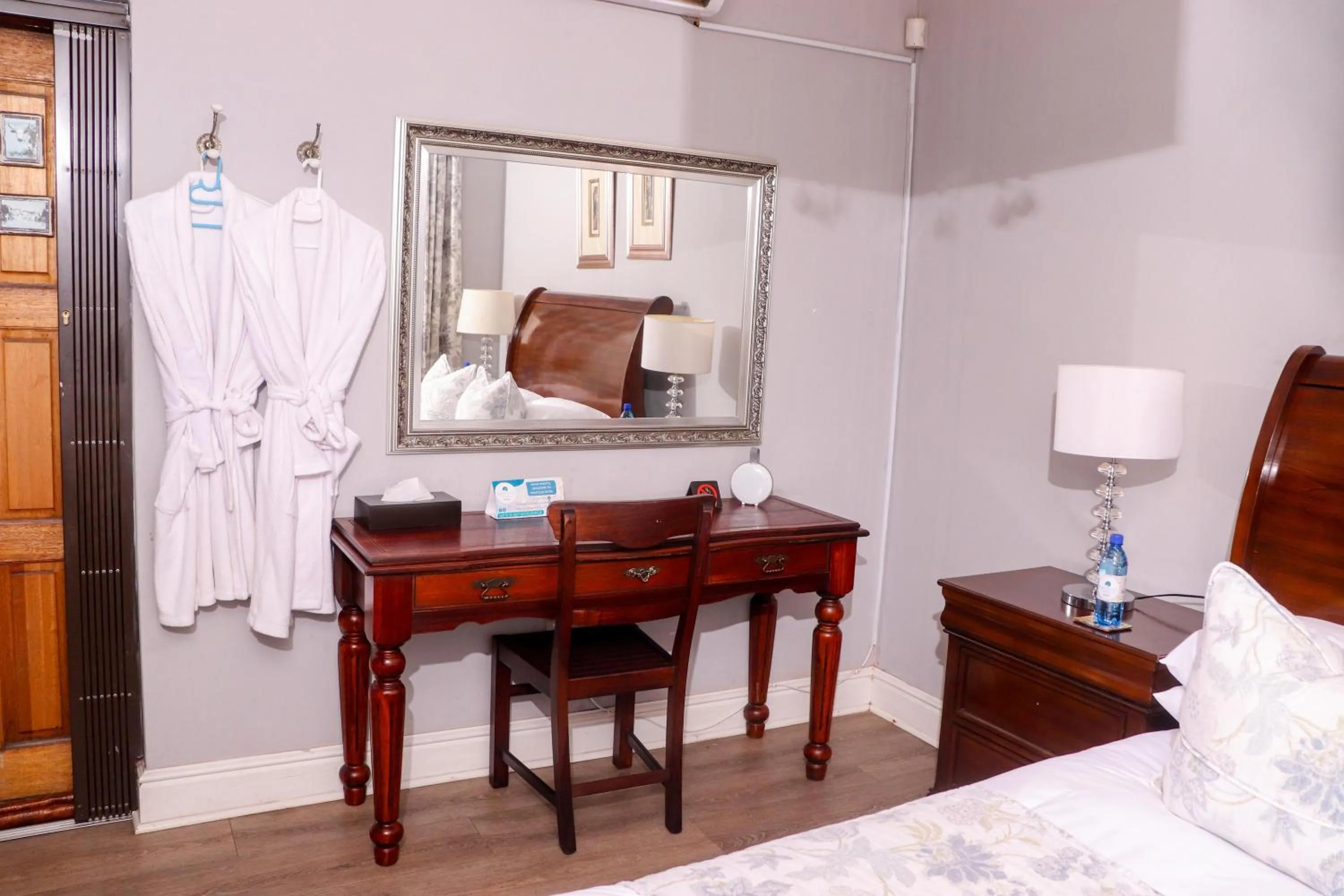 Bed in Nautilus Guesthouse