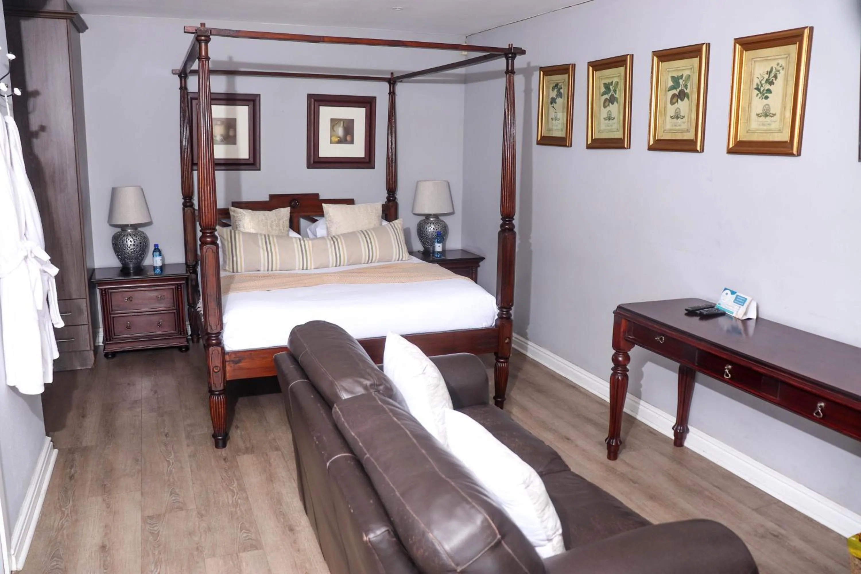 Bed in Nautilus Guesthouse