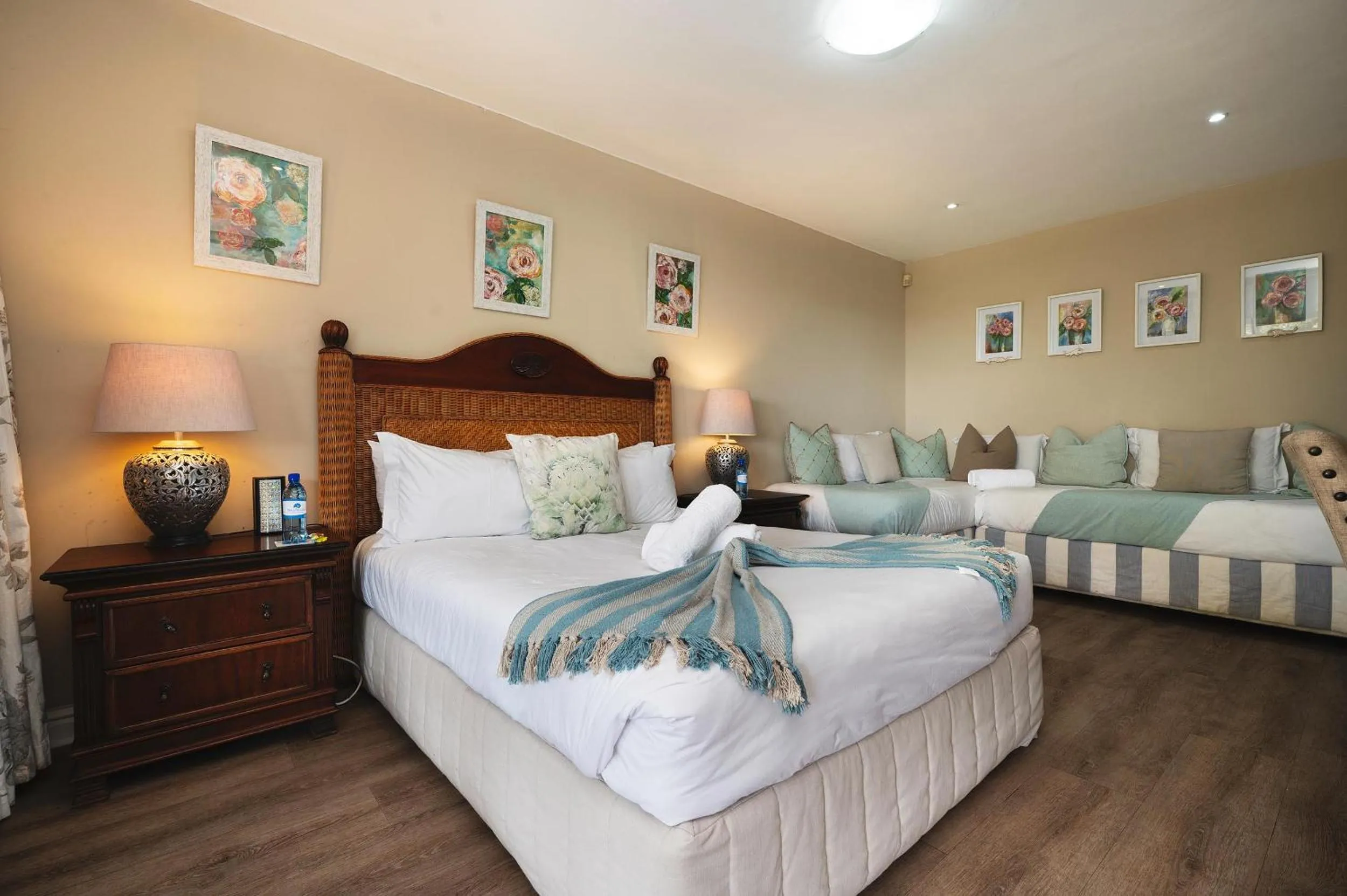 Bed in Nautilus Guesthouse