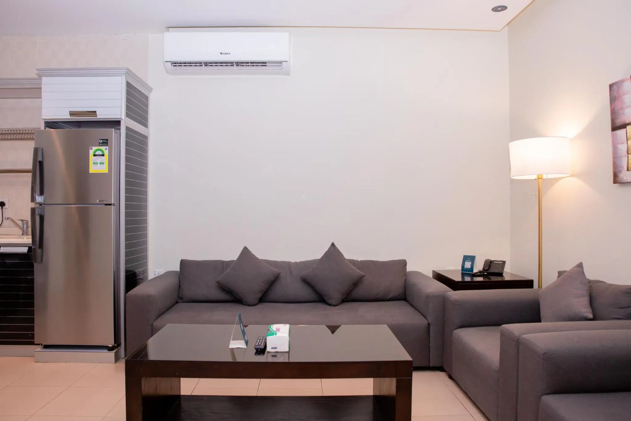 Triple Tree Serviced Apartments - الشجرة الثلاثية للشقق المخدومة