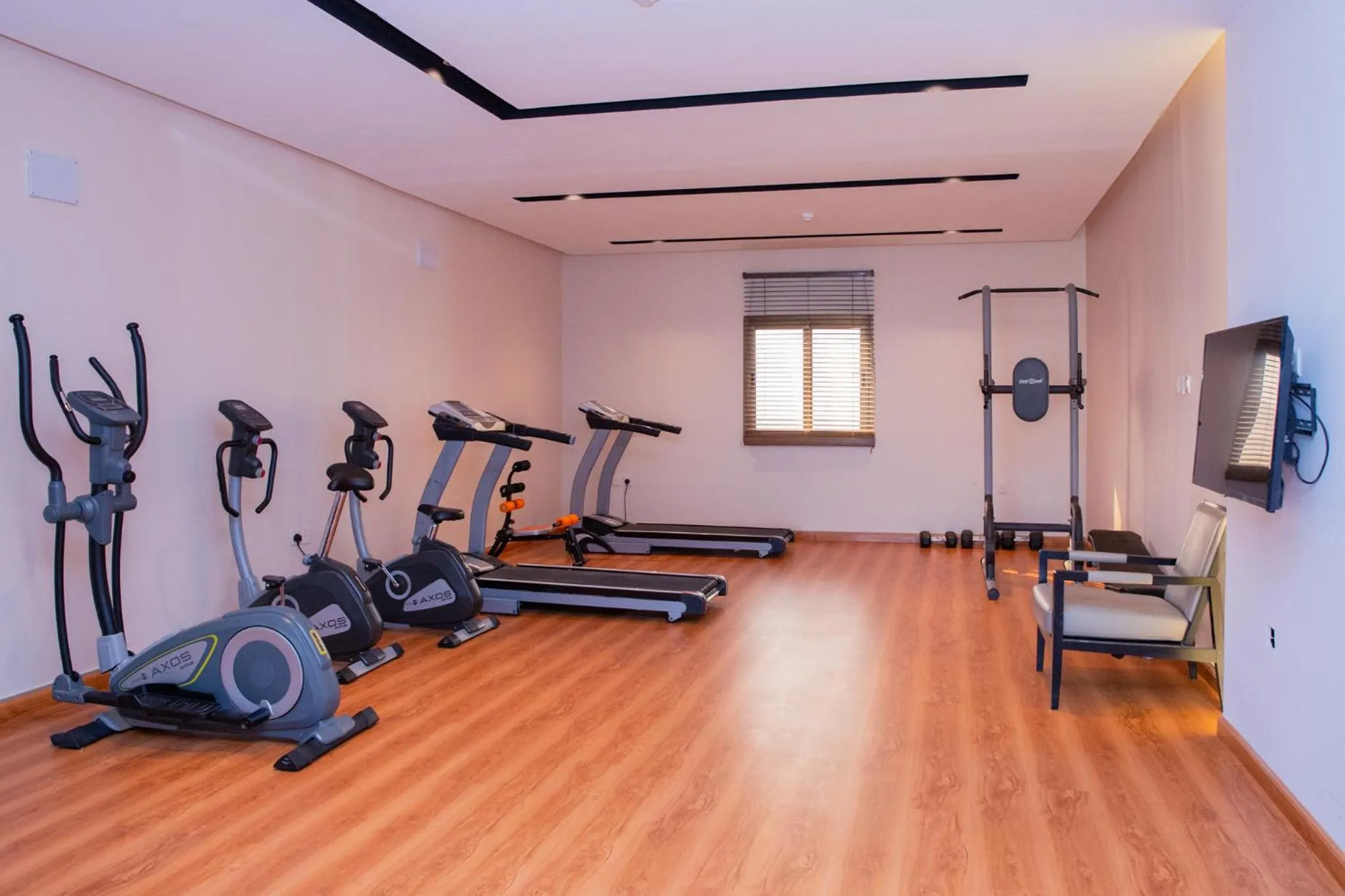 Triple Tree Serviced Apartments - الشجرة الثلاثية للشقق المخدومة