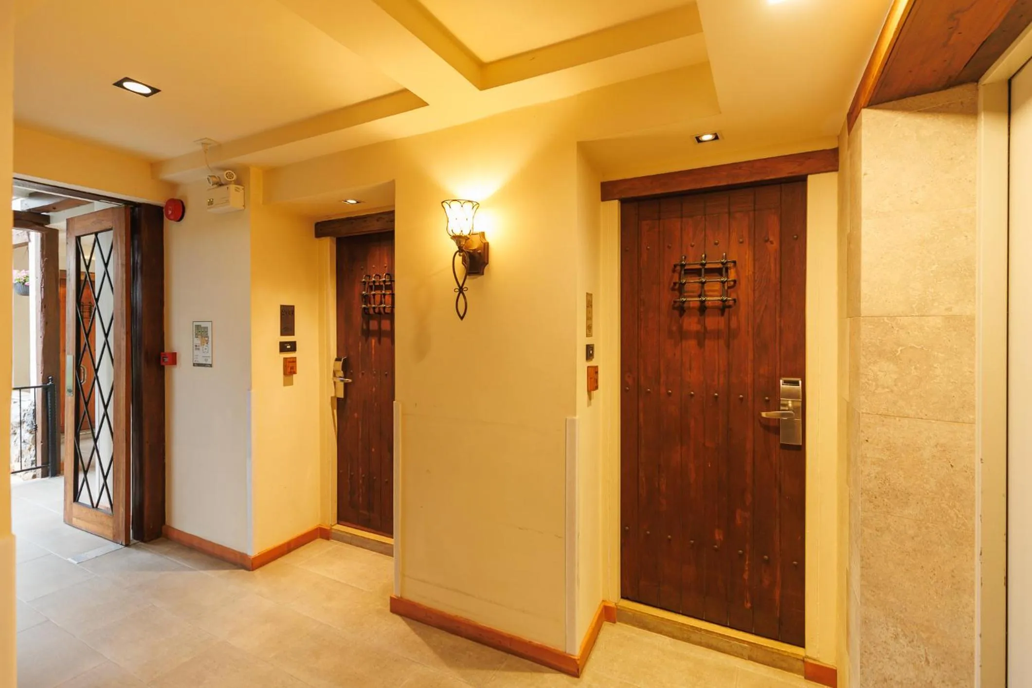 Property building in Le Charcoa Hotel